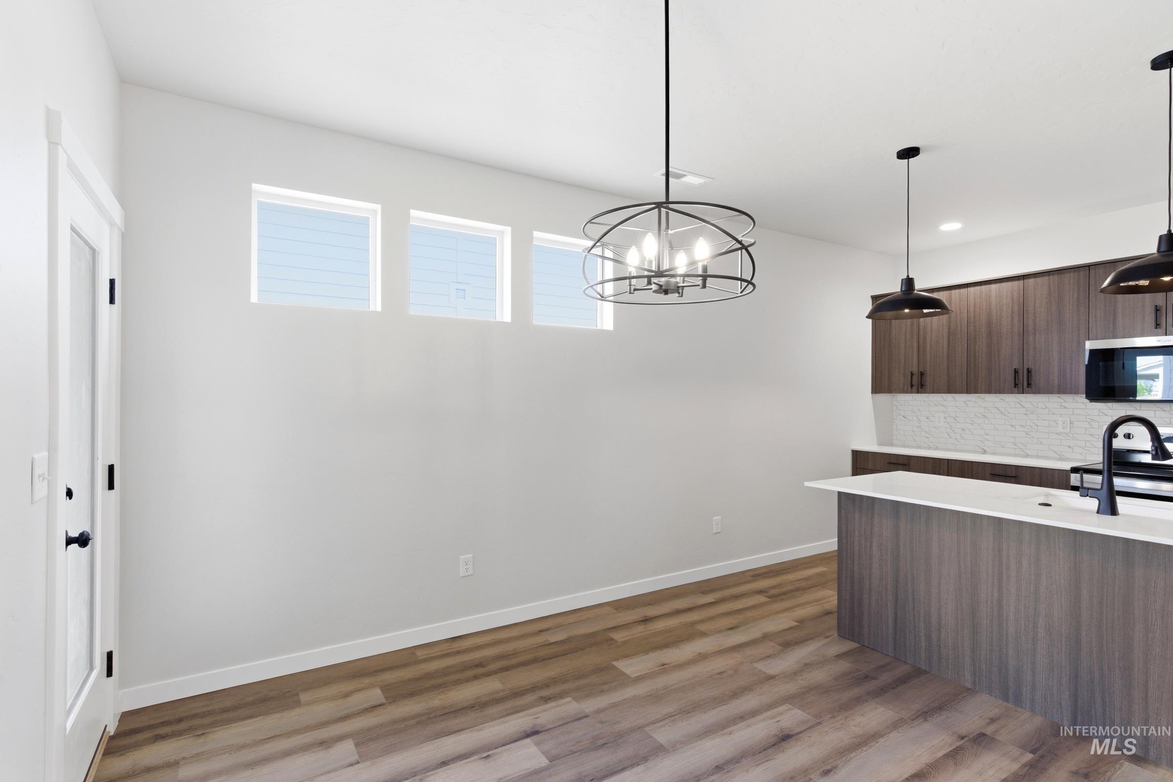 4278 N Camp Creek Ave, Meridian, Idaho 83646, 3 Bedrooms, 2.5 Bathrooms, Residential For Sale, Price $436,990, 98985462