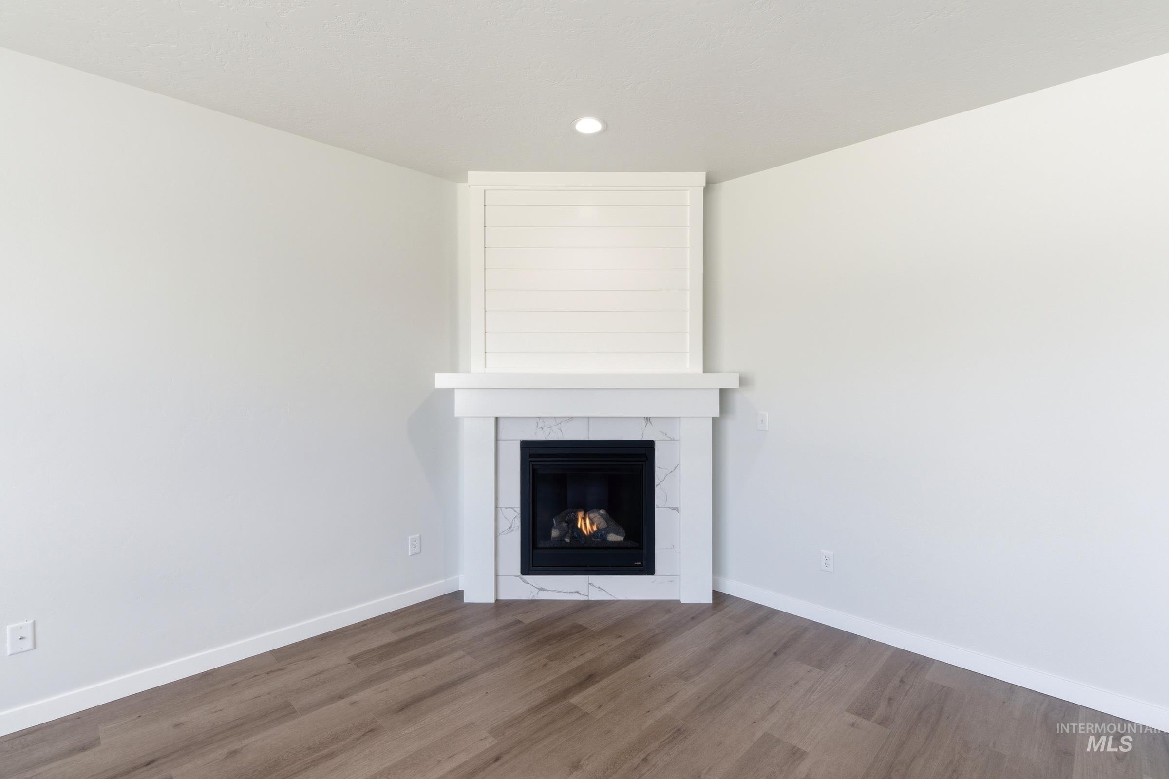 8296 E Presley Ct, Nampa, Idaho 83687, 4 Bedrooms, 3.5 Bathrooms, Residential For Sale, Price $599,990, 98985464