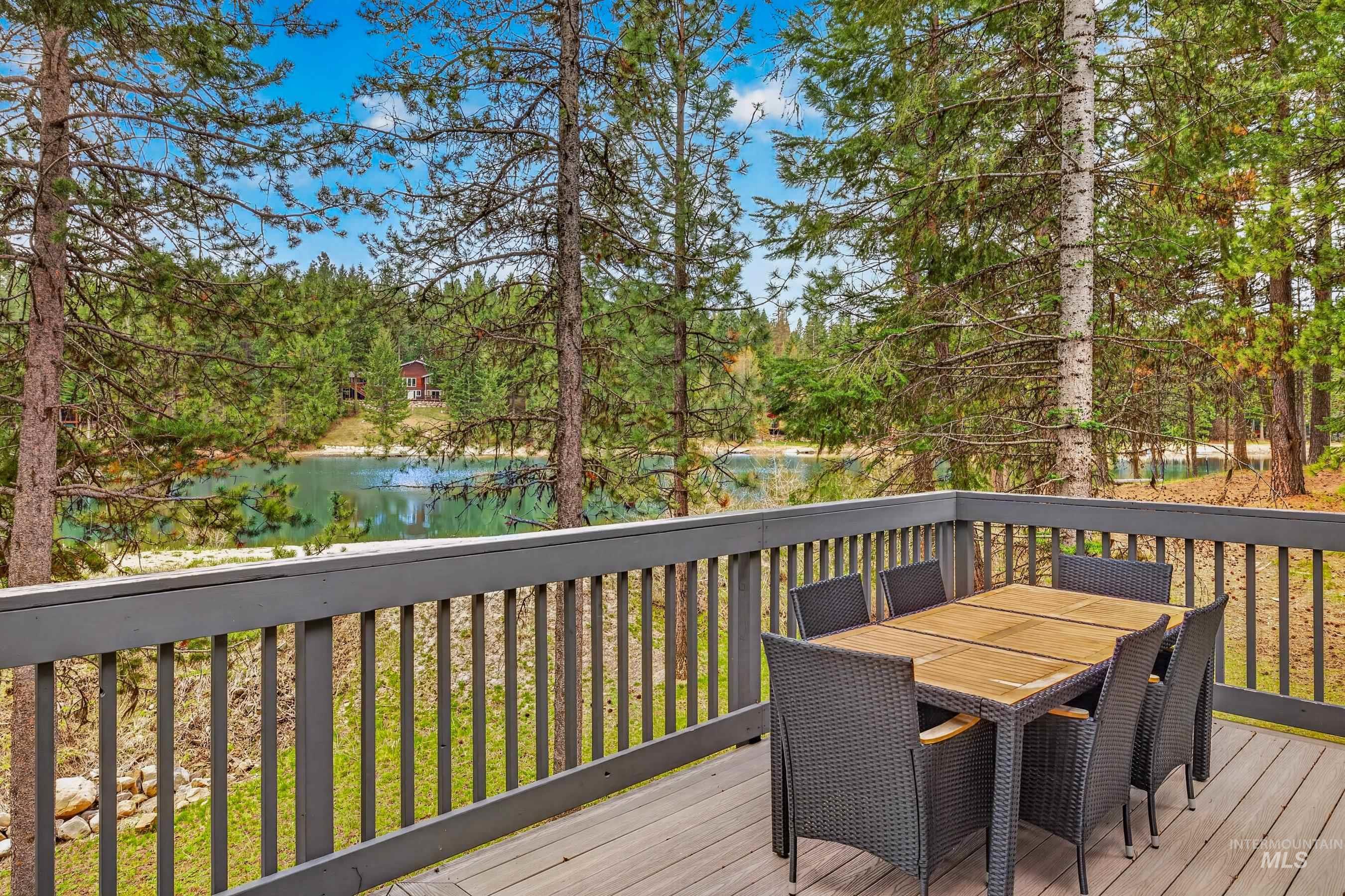 108 Eagle Shores, McCall, Idaho 83638, 3 Bedrooms, 3 Bathrooms, Residential For Sale, Price $1,349,000,MLS 98985468