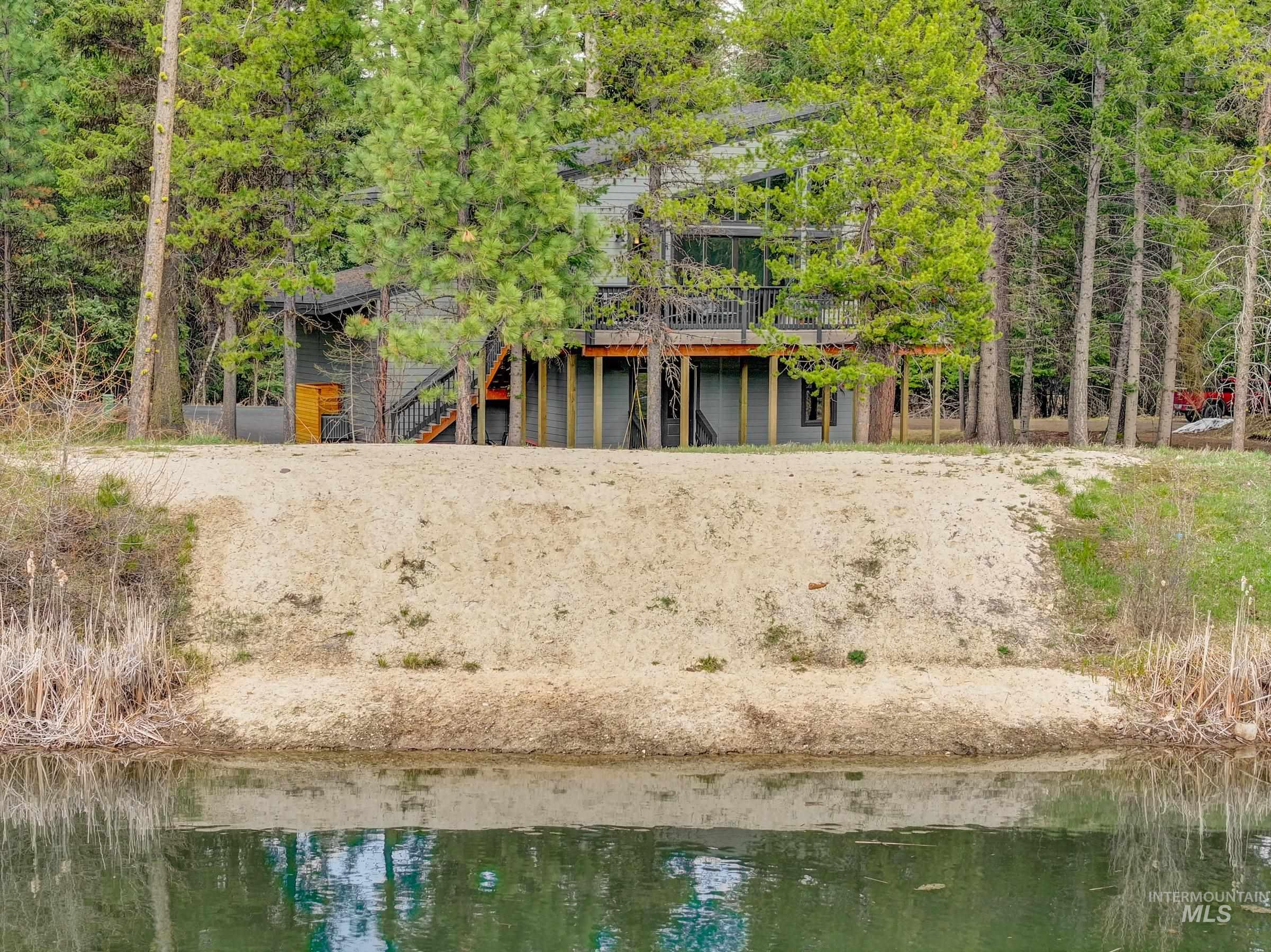 108 Eagle Shores, McCall, Idaho 83638, 3 Bedrooms, 3 Bathrooms, Residential For Sale, Price $1,349,000,MLS 98985468