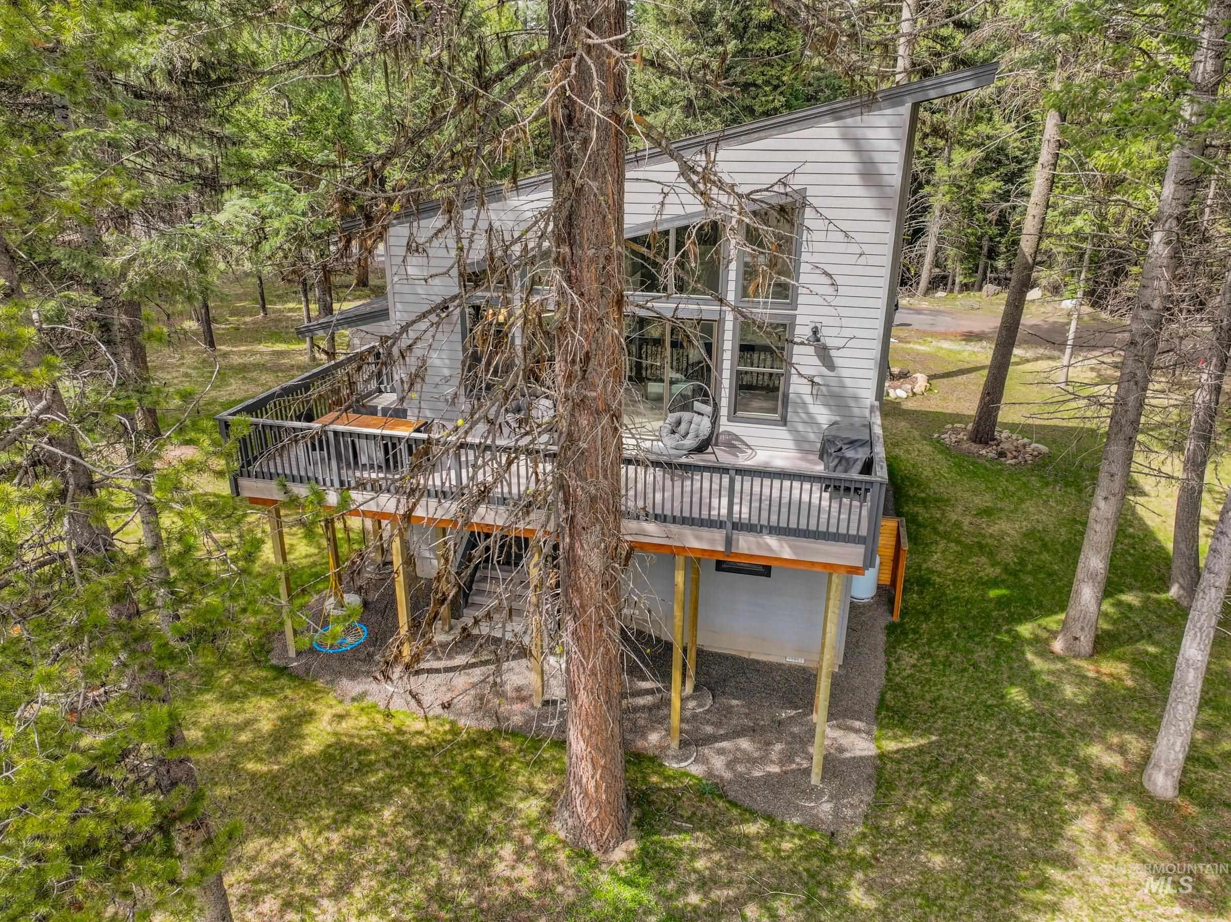 108 Eagle Shores, McCall, Idaho 83638, 3 Bedrooms, 3 Bathrooms, Residential For Sale, Price $1,349,000,MLS 98985468