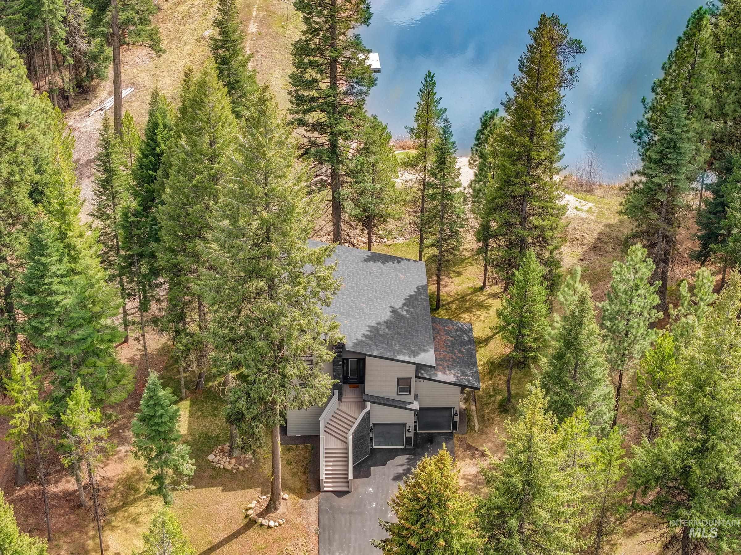 108 Eagle Shores, McCall, Idaho 83638, 3 Bedrooms, 3 Bathrooms, Residential For Sale, Price $1,349,000,MLS 98985468