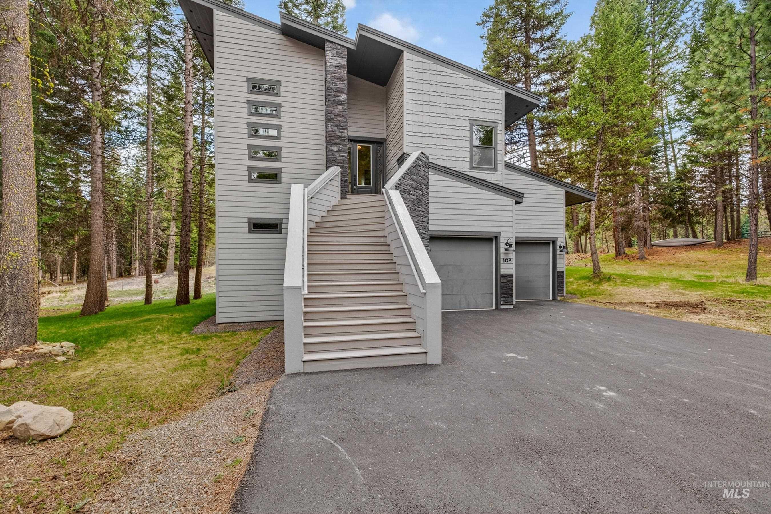 108 Eagle Shores, McCall, Idaho 83638, 3 Bedrooms, 3 Bathrooms, Residential For Sale, Price $1,349,000,MLS 98985468