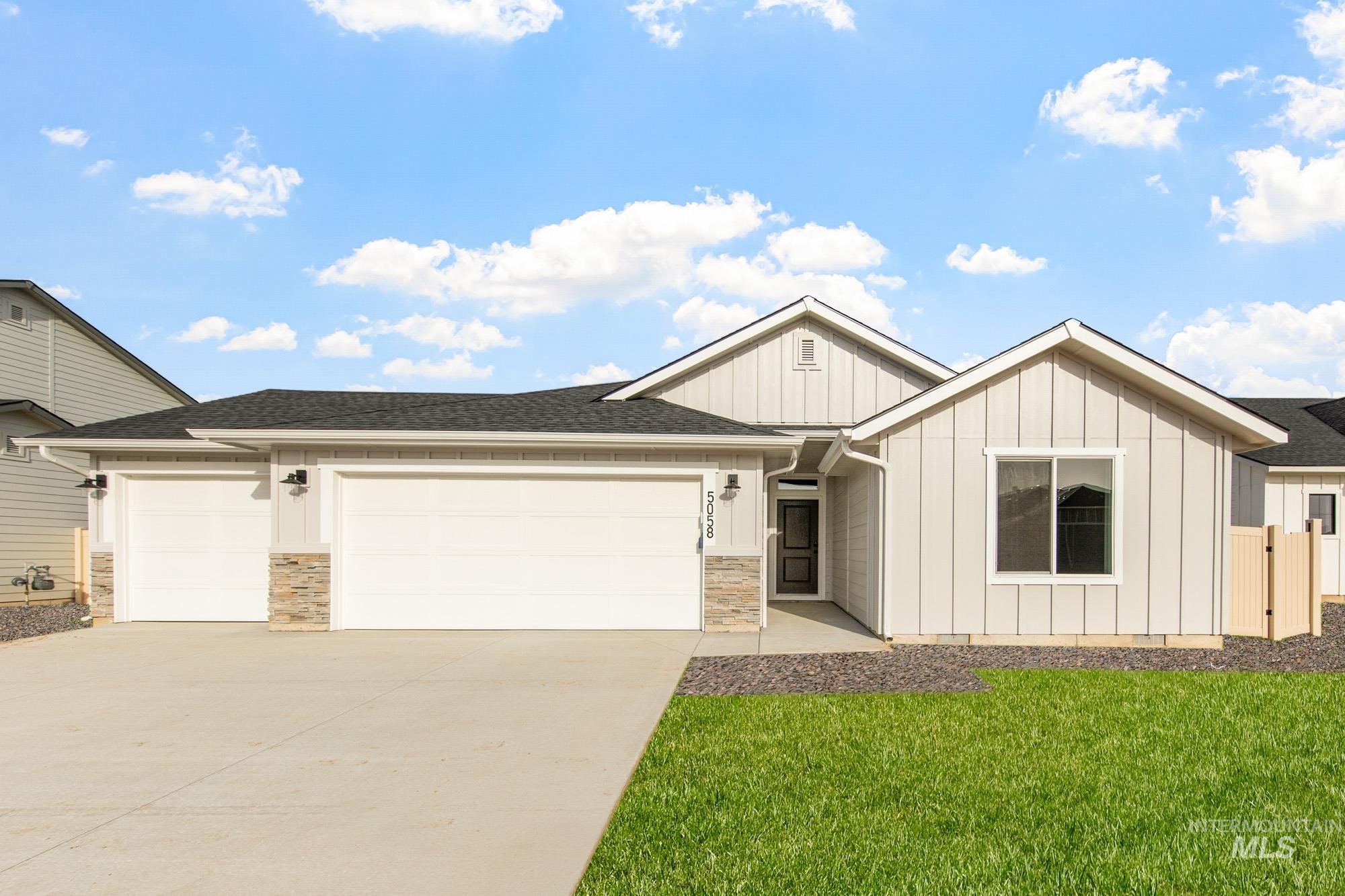 5183 E Open Canyon Dr, Nampa, Idaho 83687, 4 Bedrooms, 2 Bathrooms, Residential For Sale, Price $465,990,MLS 98985470