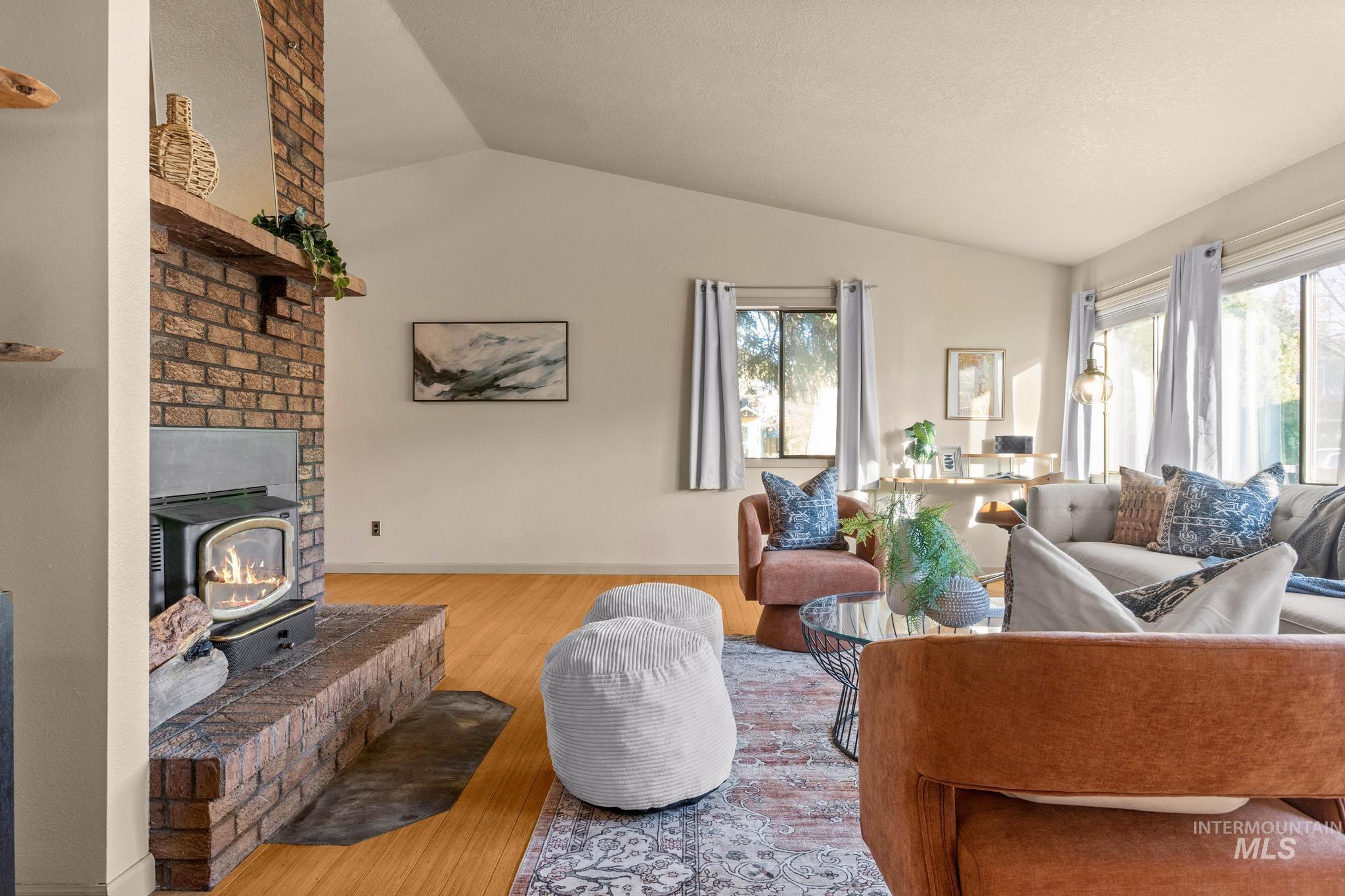 2315 N 23rd St, Boise, Idaho 83702-0528, 2 Bedrooms, 2 Bathrooms, Residential For Sale, Price $714,800, 98985481