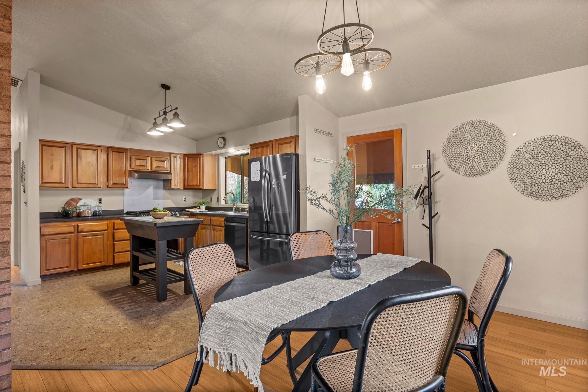 2315 N 23rd St, Boise, Idaho 83702-0528, 2 Bedrooms, 2 Bathrooms, Residential For Sale, Price $714,800, 98985481