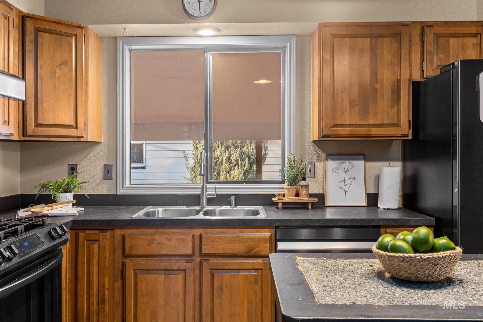 2315 N 23rd St, Boise, Idaho 83702-0528, 2 Bedrooms, 2 Bathrooms, Residential For Sale, Price $714,800, 98985481