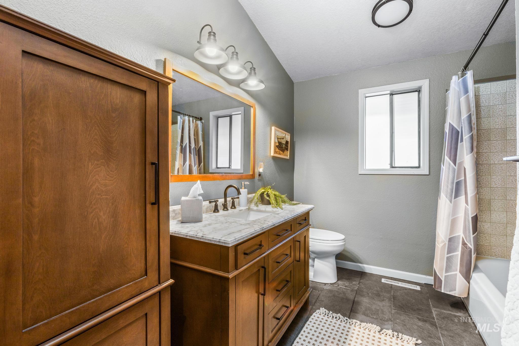 2315 N 23rd St, Boise, Idaho 83702-0528, 2 Bedrooms, 2 Bathrooms, Residential For Sale, Price $714,800, 98985481