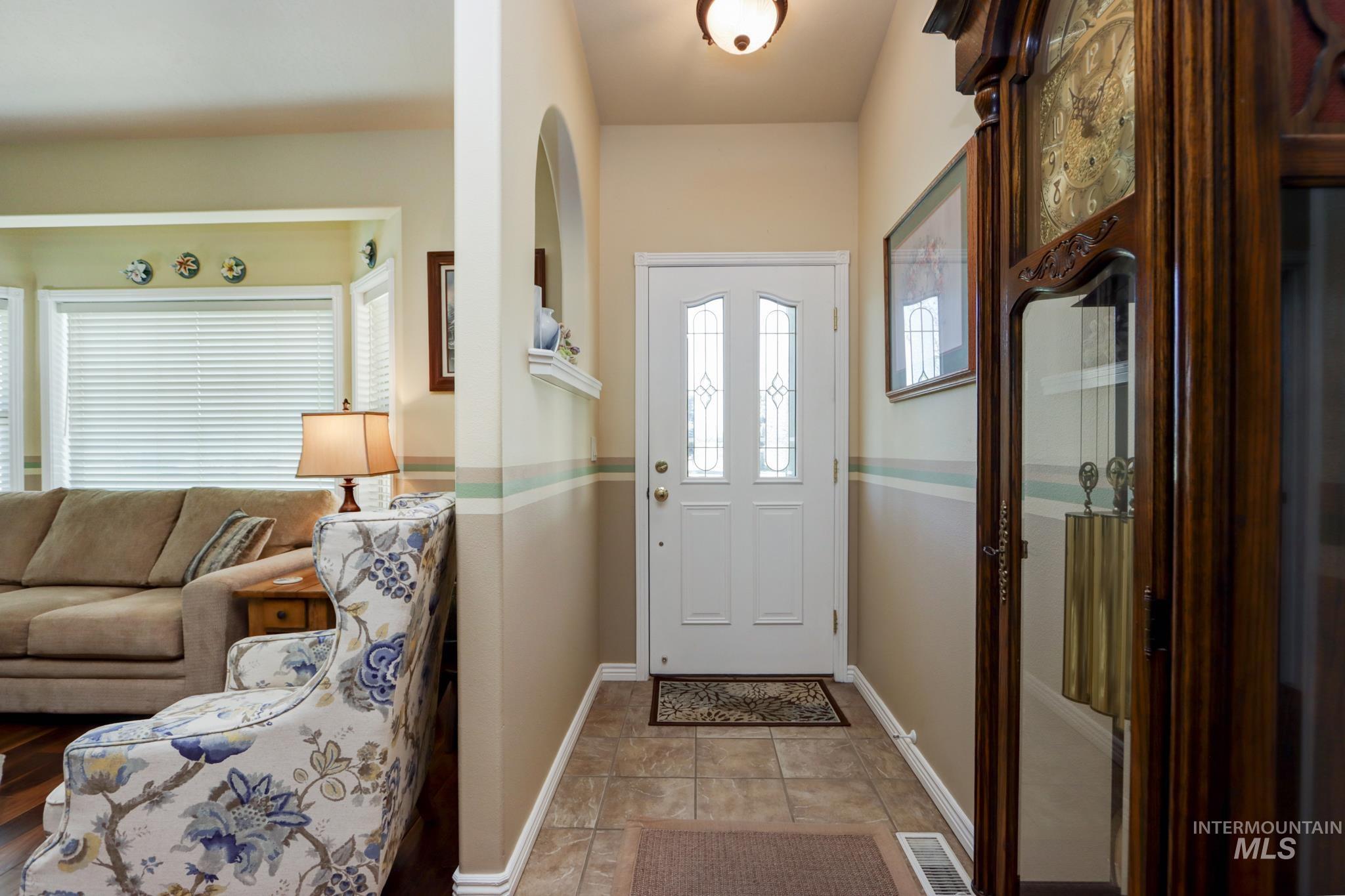 5442 Black Canyon Hwy, Emmett, Idaho 83617, 3 Bedrooms, 2 Bathrooms, Residential For Sale, Price $739,000, 98985482
