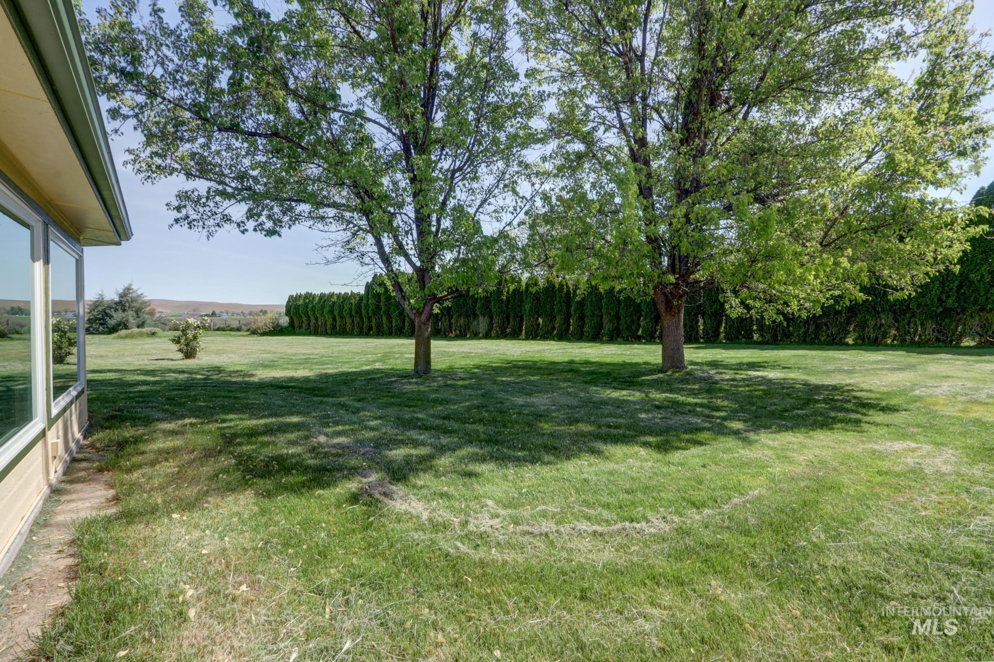 5442 Black Canyon Hwy, Emmett, Idaho 83617, 3 Bedrooms, 2 Bathrooms, Residential For Sale, Price $739,000, 98985482
