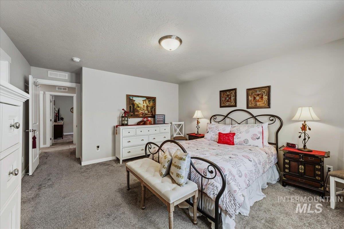 4115 E Blueberry St, Meridian, Idaho 83642, 3 Bedrooms, 2 Bathrooms, Residential For Sale, Price $429,900, 98985486