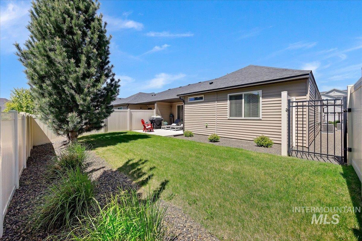 4115 E Blueberry St, Meridian, Idaho 83642, 3 Bedrooms, 2 Bathrooms, Residential For Sale, Price $429,900, 98985486