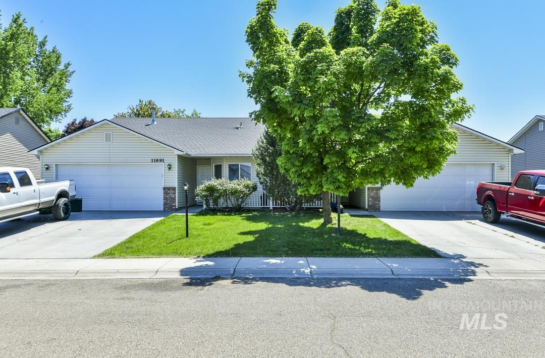 11691 W Blueberry Ave, Nampa, Idaho 83651, 3 Bedrooms, 2 Bathrooms, Residential For Sale, Price $324,900,MLS 98985491