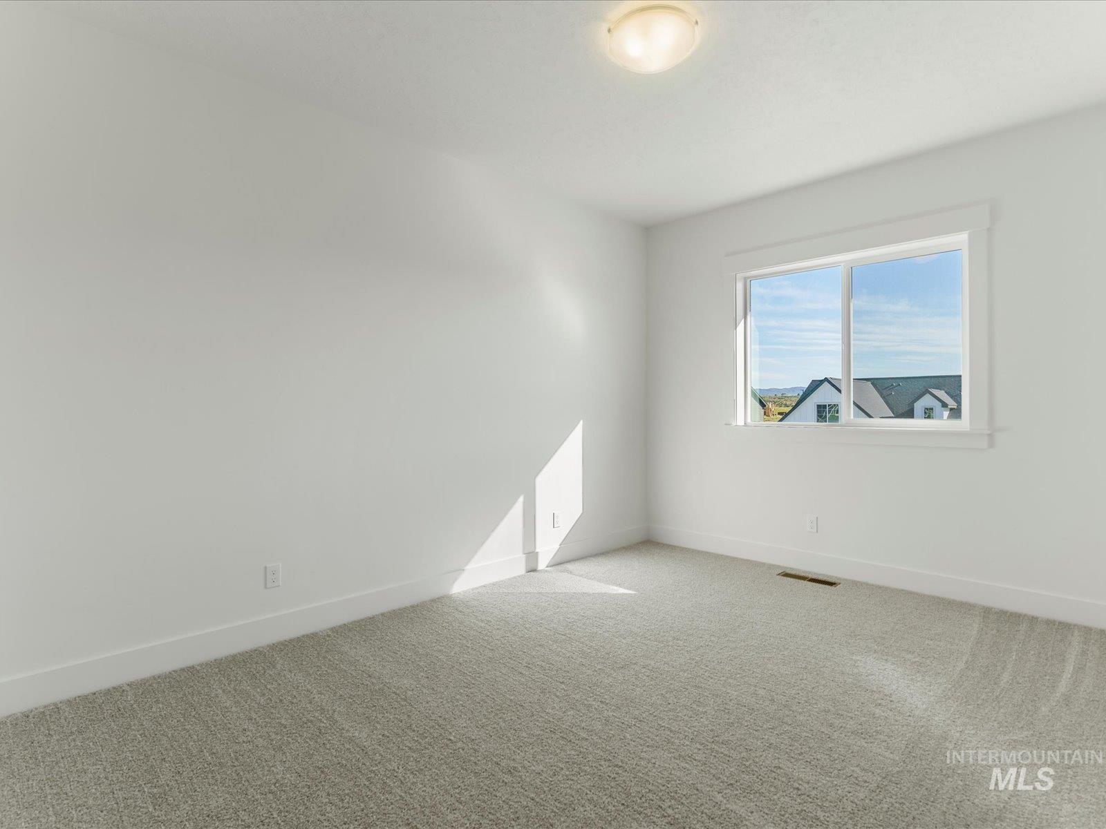 375 S Bumper Way, Boise, Idaho 83716, 4 Bedrooms, 2.5 Bathrooms, Residential For Sale, Price $599,900, 98985492