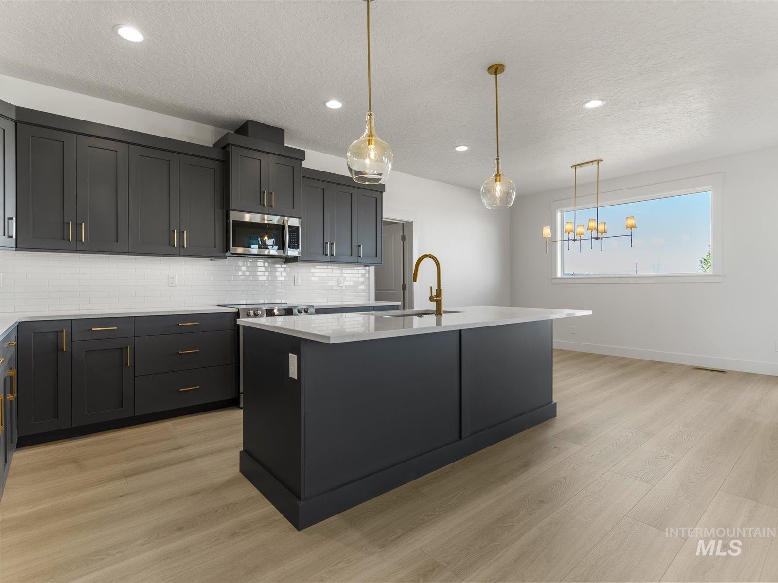 375 S Bumper Way, Boise, Idaho 83716, 4 Bedrooms, 2.5 Bathrooms, Residential For Sale, Price $599,900, 98985492