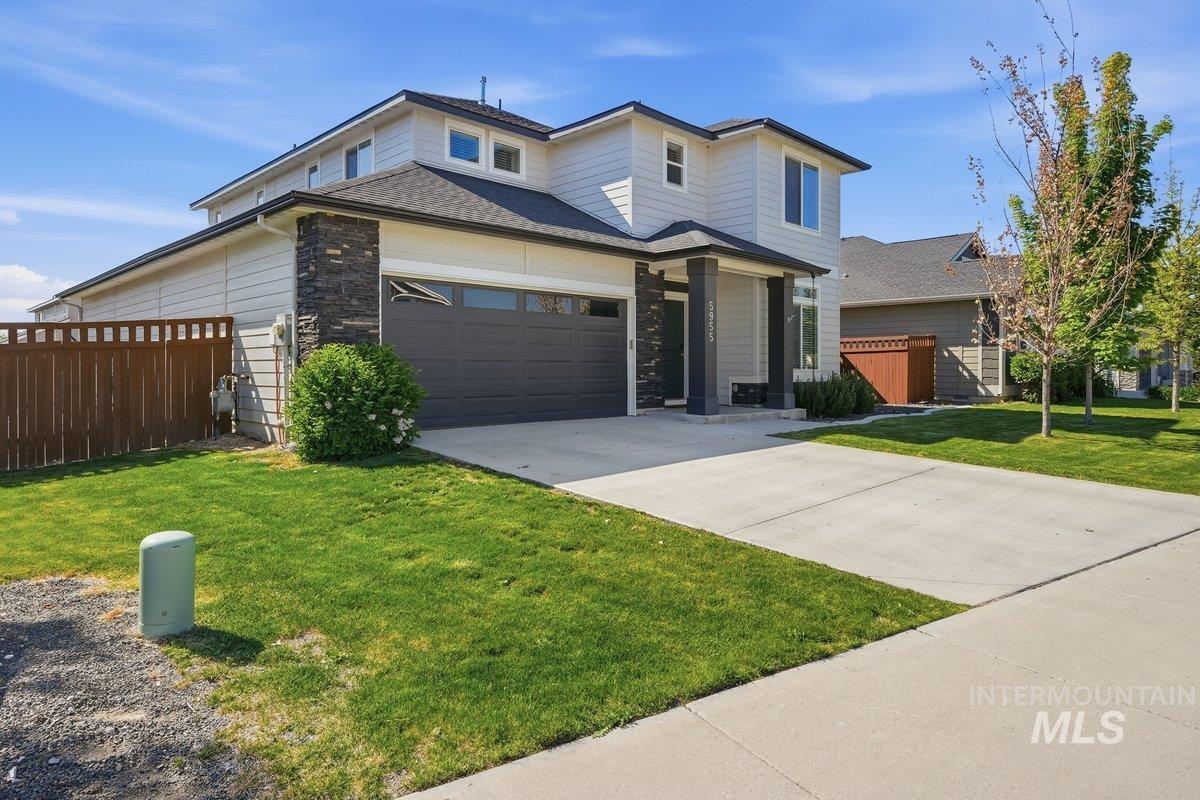 5955 S Chinook Way, Boise, Idaho 83709, 4 Bedrooms, 2.5 Bathrooms, Residential For Sale, Price $569,900, 98985496