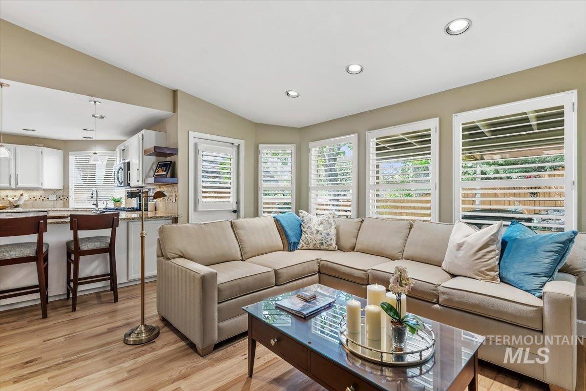 2989 N 24th, Boise, Idaho 83702, 3 Bedrooms, 2.5 Bathrooms, Residential For Sale, Price $825,000,MLS 98985504