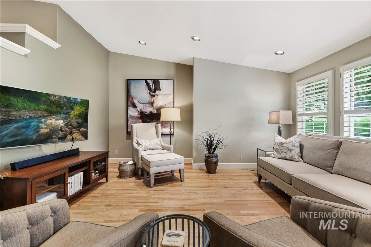 2989 N 24th, Boise, Idaho 83702, 3 Bedrooms, 2.5 Bathrooms, Residential For Sale, Price $825,000,MLS 98985504