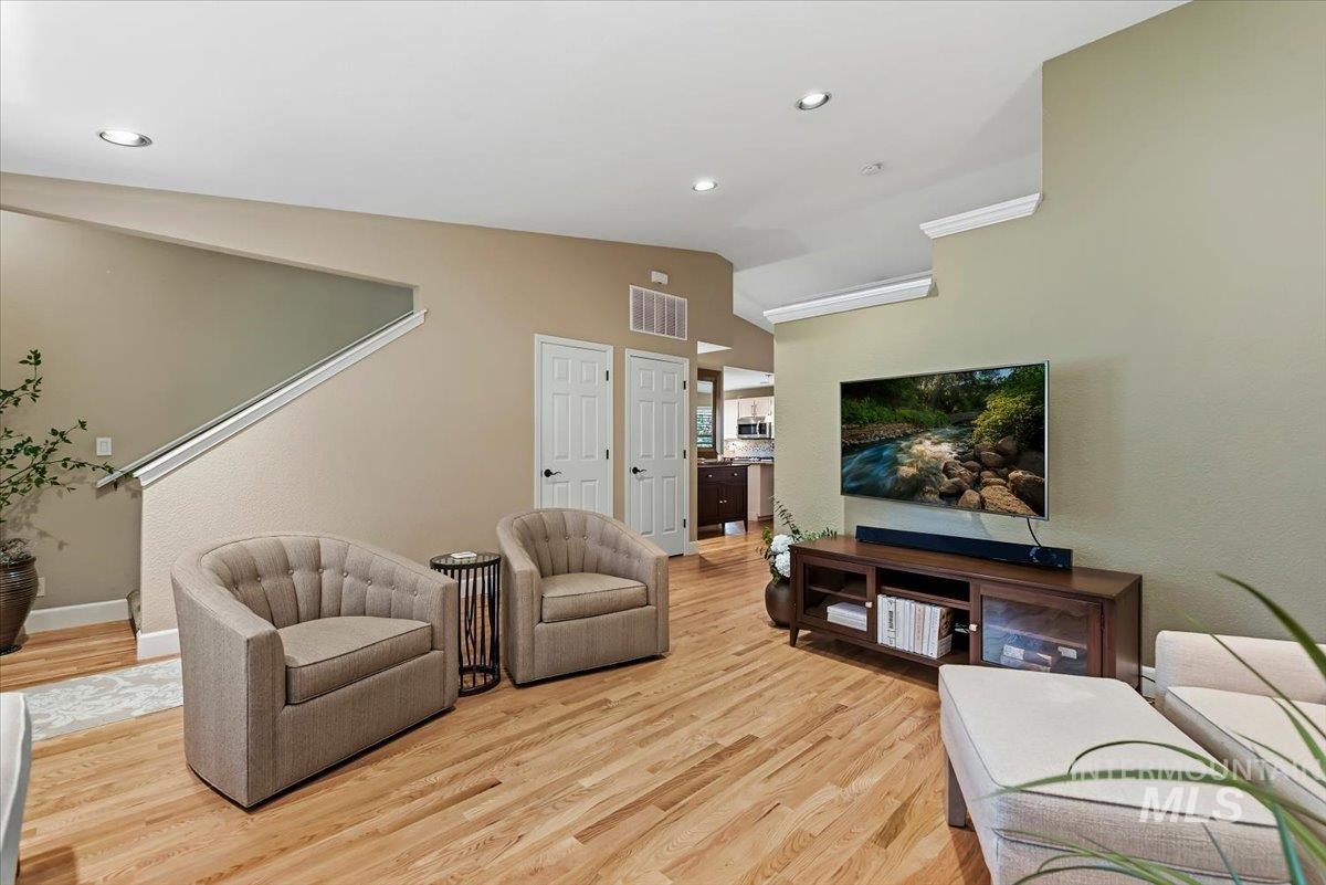 2989 N 24th, Boise, Idaho 83702, 3 Bedrooms, 2.5 Bathrooms, Residential For Sale, Price $825,000,MLS 98985504