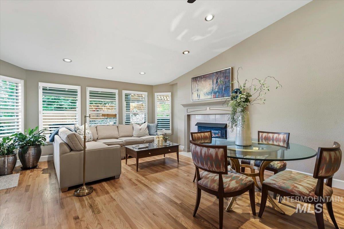 2989 N 24th, Boise, Idaho 83702, 3 Bedrooms, 2.5 Bathrooms, Residential For Sale, Price $825,000,MLS 98985504
