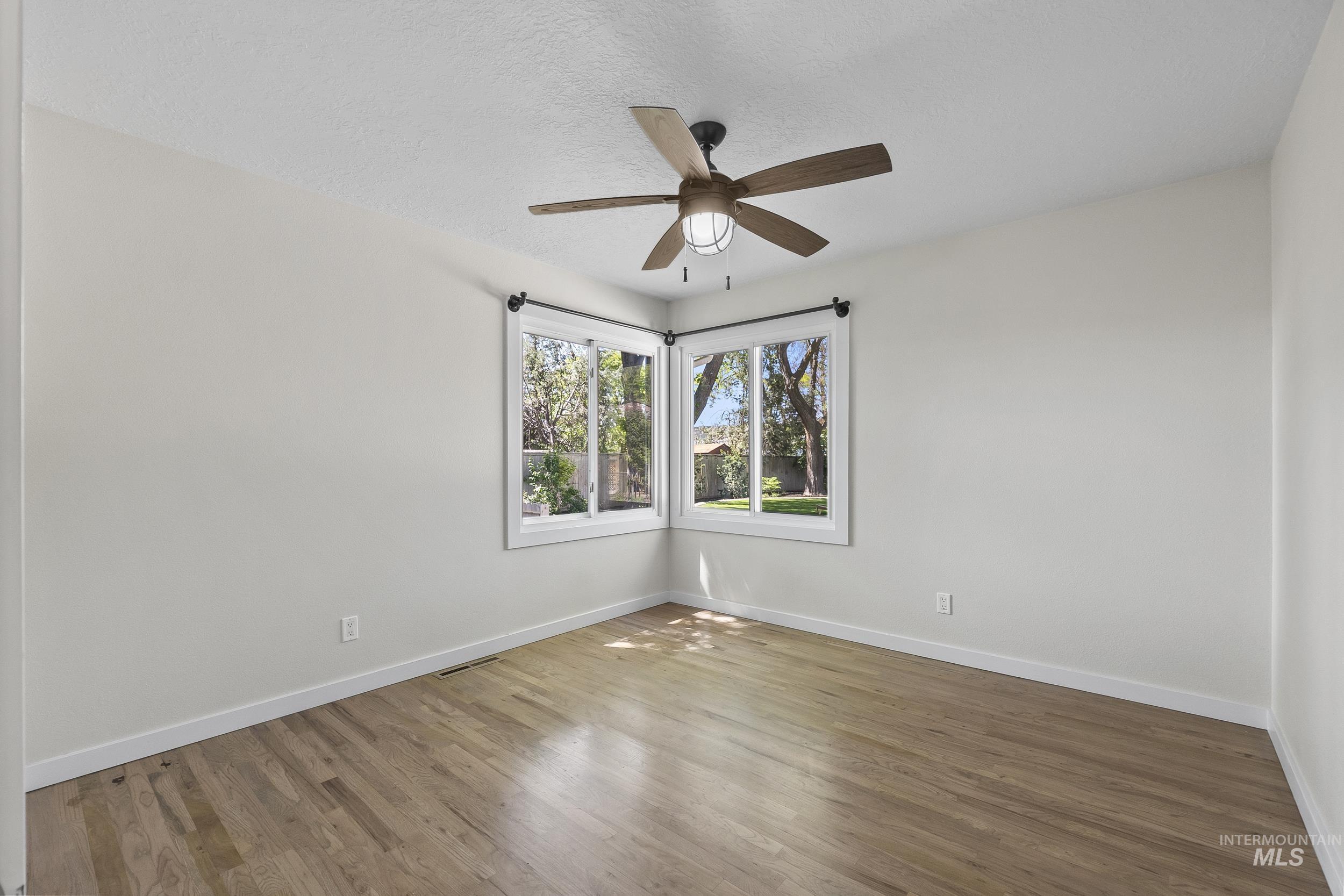 1255 S Cloverdale, Boise, Idaho 83709, 2 Bedrooms, 2 Bathrooms, Residential For Sale, Price $849,900,MLS 98985505