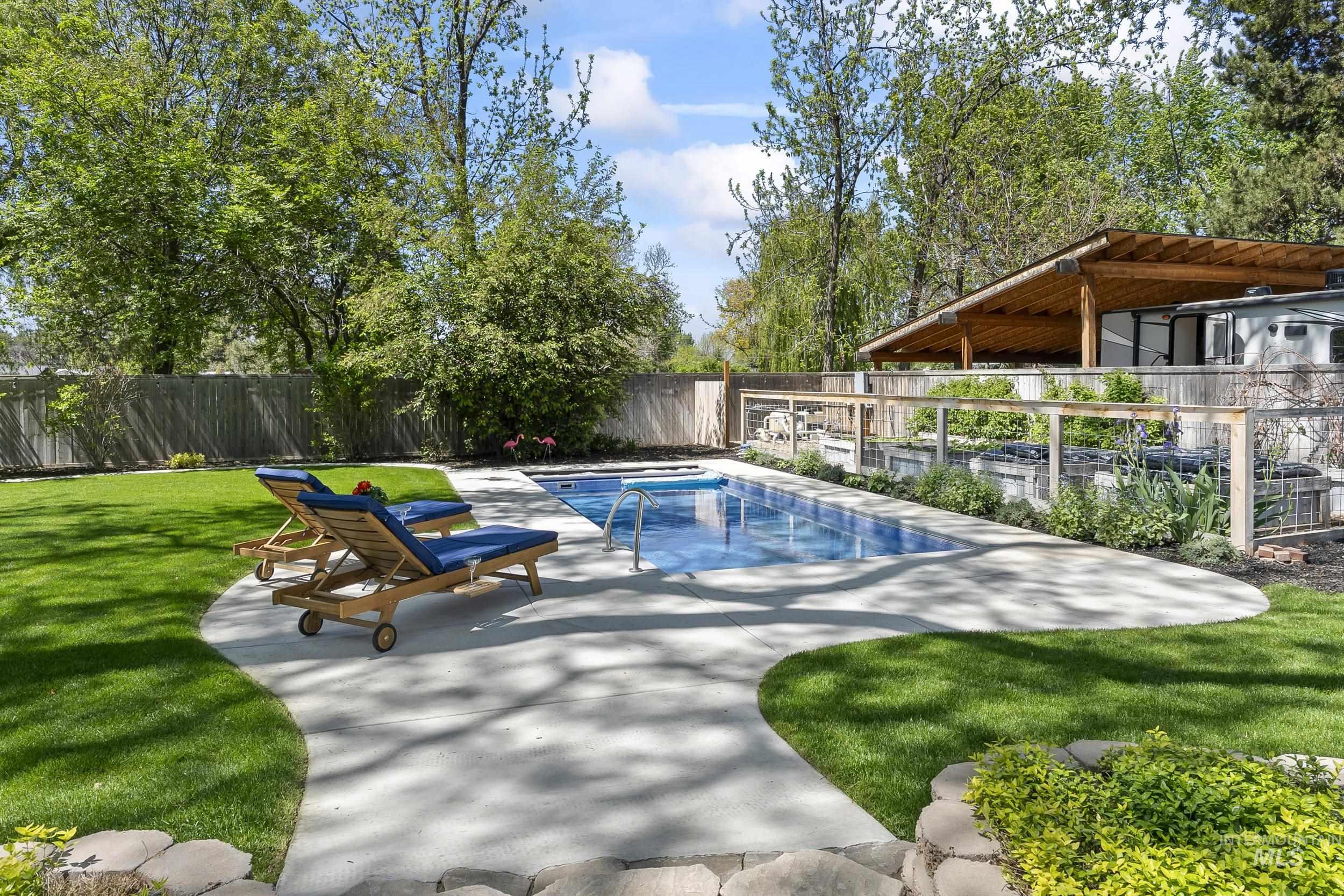 1255 S Cloverdale, Boise, Idaho 83709, 2 Bedrooms, 2 Bathrooms, Residential For Sale, Price $849,900,MLS 98985505