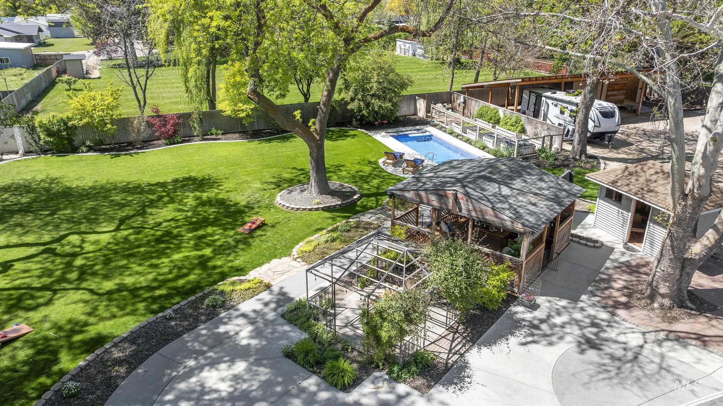 1255 S Cloverdale, Boise, Idaho 83709, 2 Bedrooms, 2 Bathrooms, Residential For Sale, Price $849,900,MLS 98985505