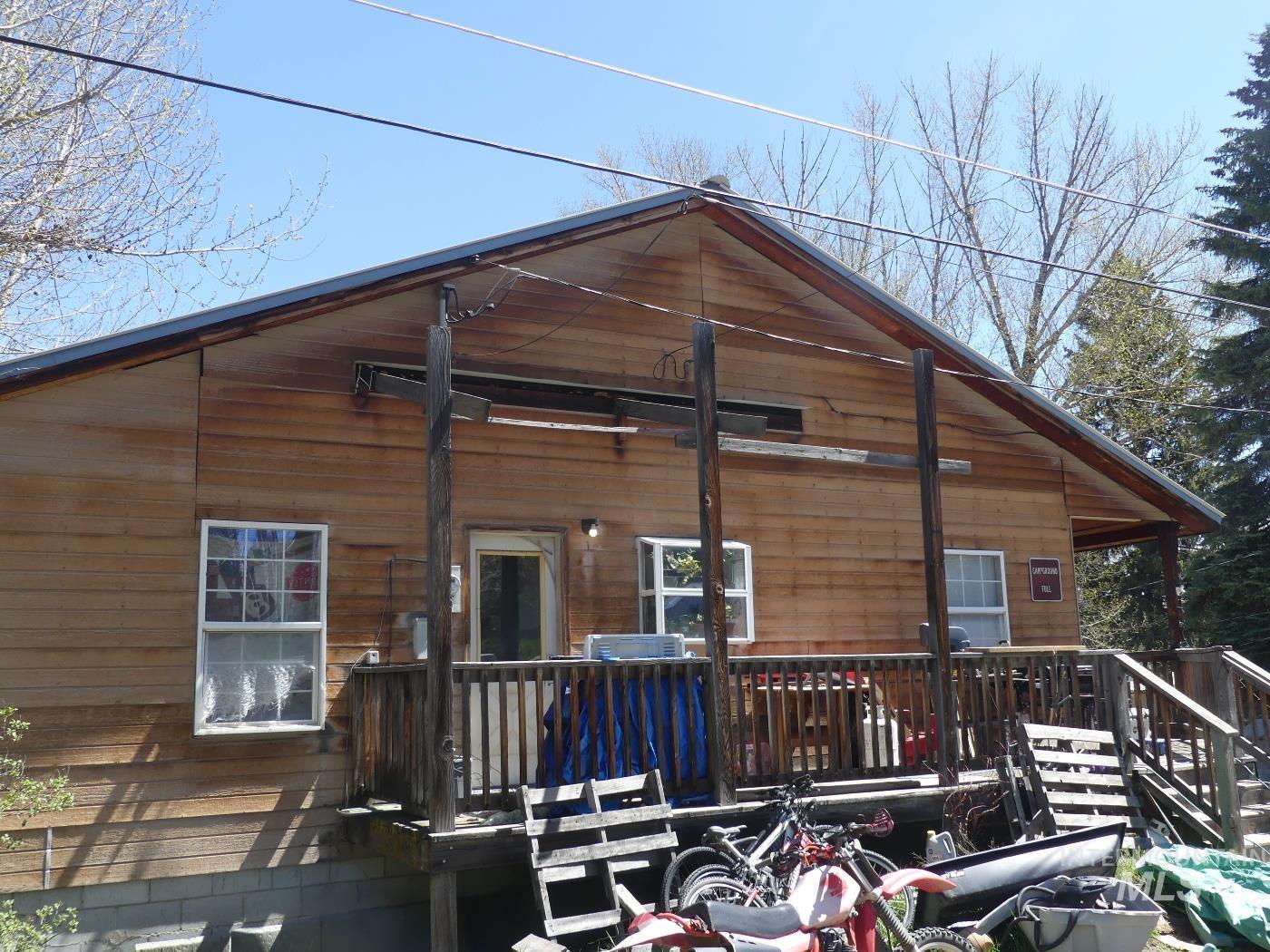 109 S Idaho Street, Cascade, Idaho 83611, 4 Bedrooms, 2 Bathrooms, Residential For Sale, Price $479,000, 98985506