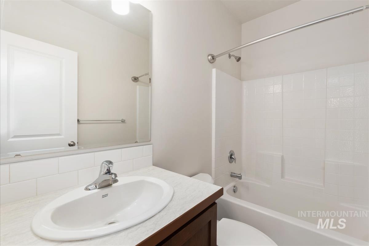 19271 Osane Way, Caldwell, Idaho 83605, 3 Bedrooms, 2 Bathrooms, Residential For Sale, Price $375,000, 98985511