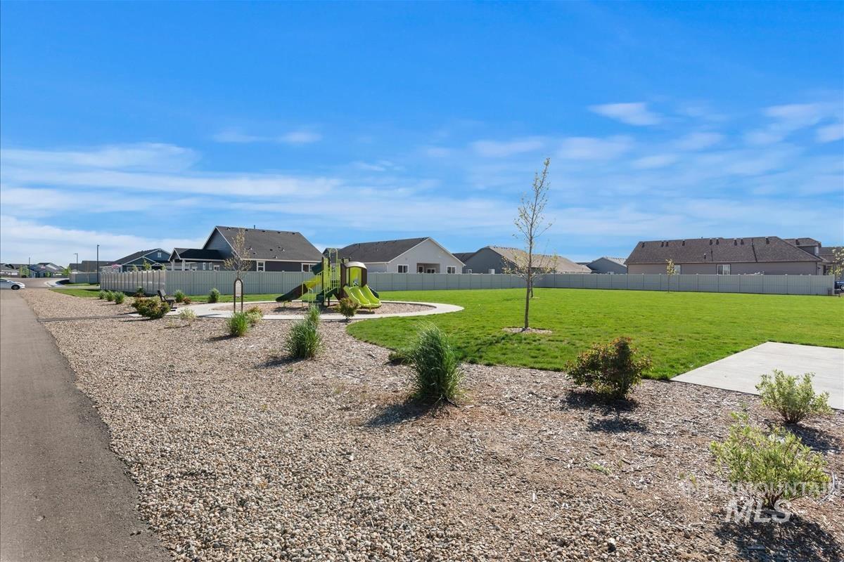 19271 Osane Way, Caldwell, Idaho 83605, 3 Bedrooms, 2 Bathrooms, Residential For Sale, Price $375,000, 98985511
