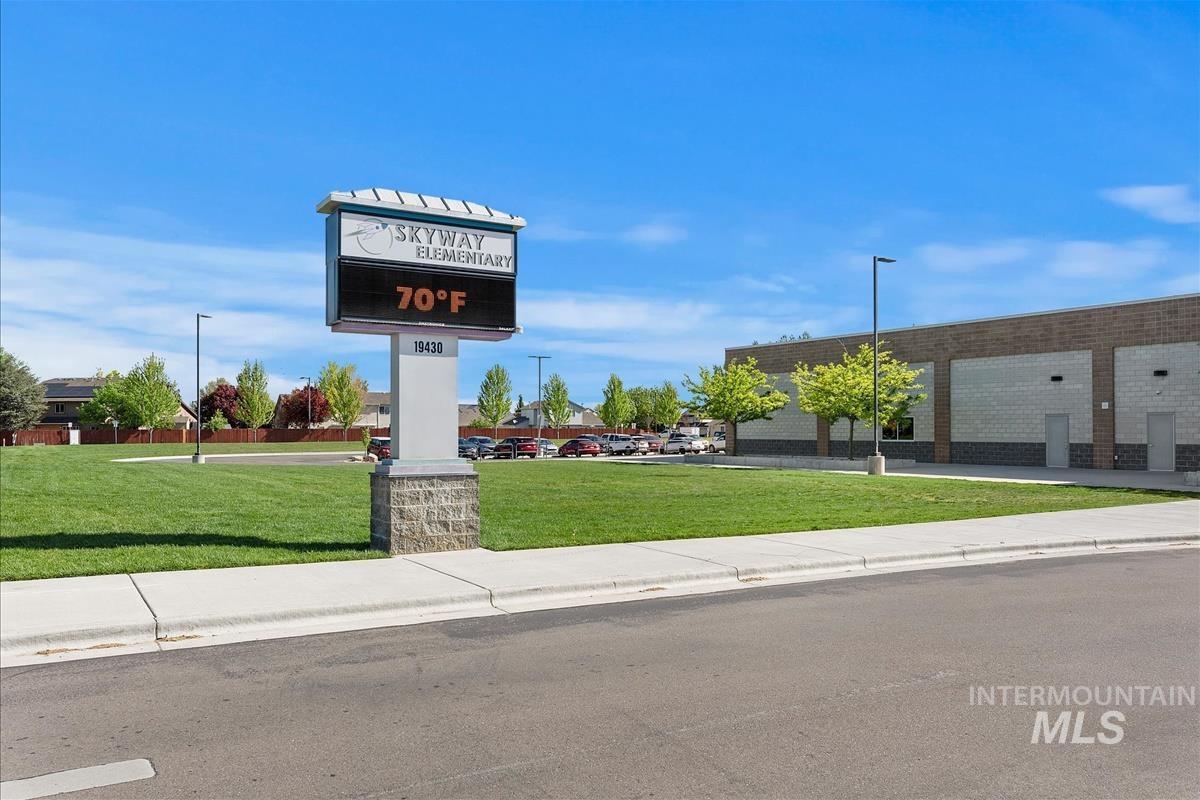 19271 Osane Way, Caldwell, Idaho 83605, 3 Bedrooms, 2 Bathrooms, Residential For Sale, Price $375,000, 98985511