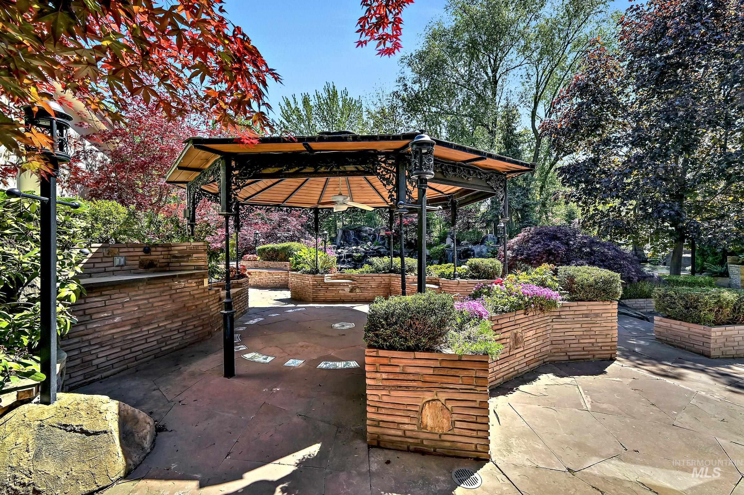 9400 W Pebble Brook Lane, Garden City, Idaho 83714, 4 Bedrooms, 3.5 Bathrooms, Residential For Sale, Price $2,200,000,MLS 98985525