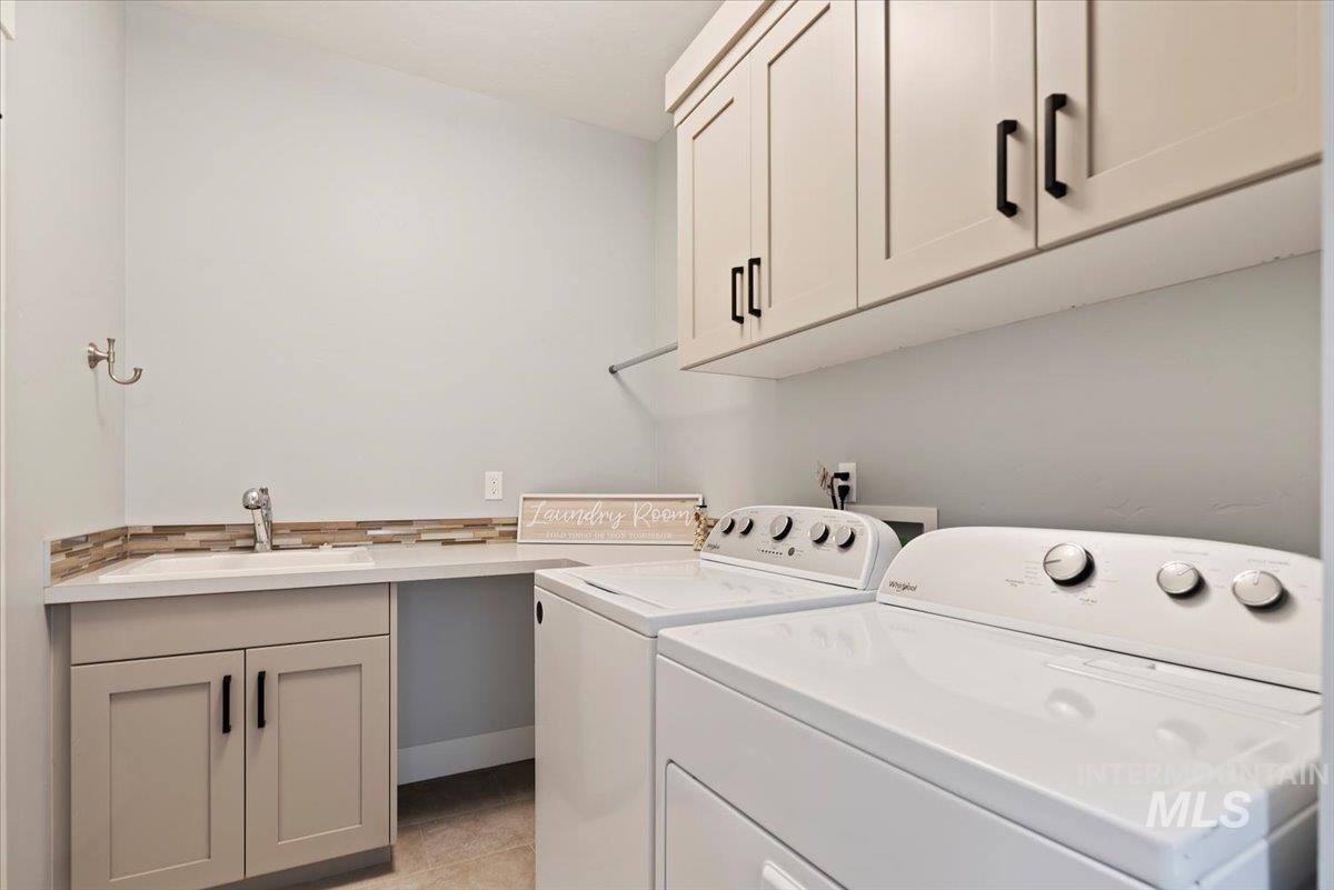 11492 W Gladiola Street, Star, Idaho 83669-6313, 3 Bedrooms, 2.5 Bathrooms, Residential For Sale, Price $614,756,MLS 98985531