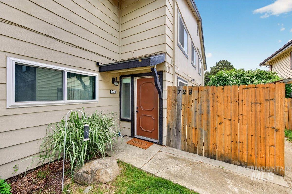 729 W Pennsylvania Ave, Boise, Idaho 83706, 2 Bedrooms, 1 Bathroom, Residential For Sale, Price $295,000,MLS 98985533