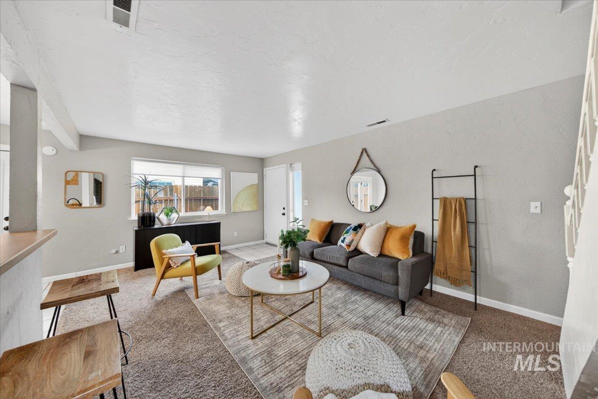729 W Pennsylvania Ave, Boise, Idaho 83706, 2 Bedrooms, 1 Bathroom, Residential For Sale, Price $295,000,MLS 98985533