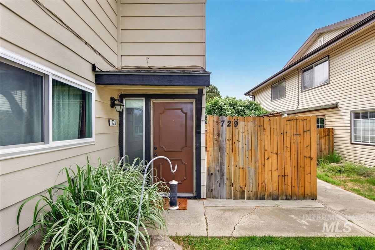 729 W Pennsylvania Ave, Boise, Idaho 83706, 2 Bedrooms, 1 Bathroom, Residential For Sale, Price $295,000,MLS 98985533