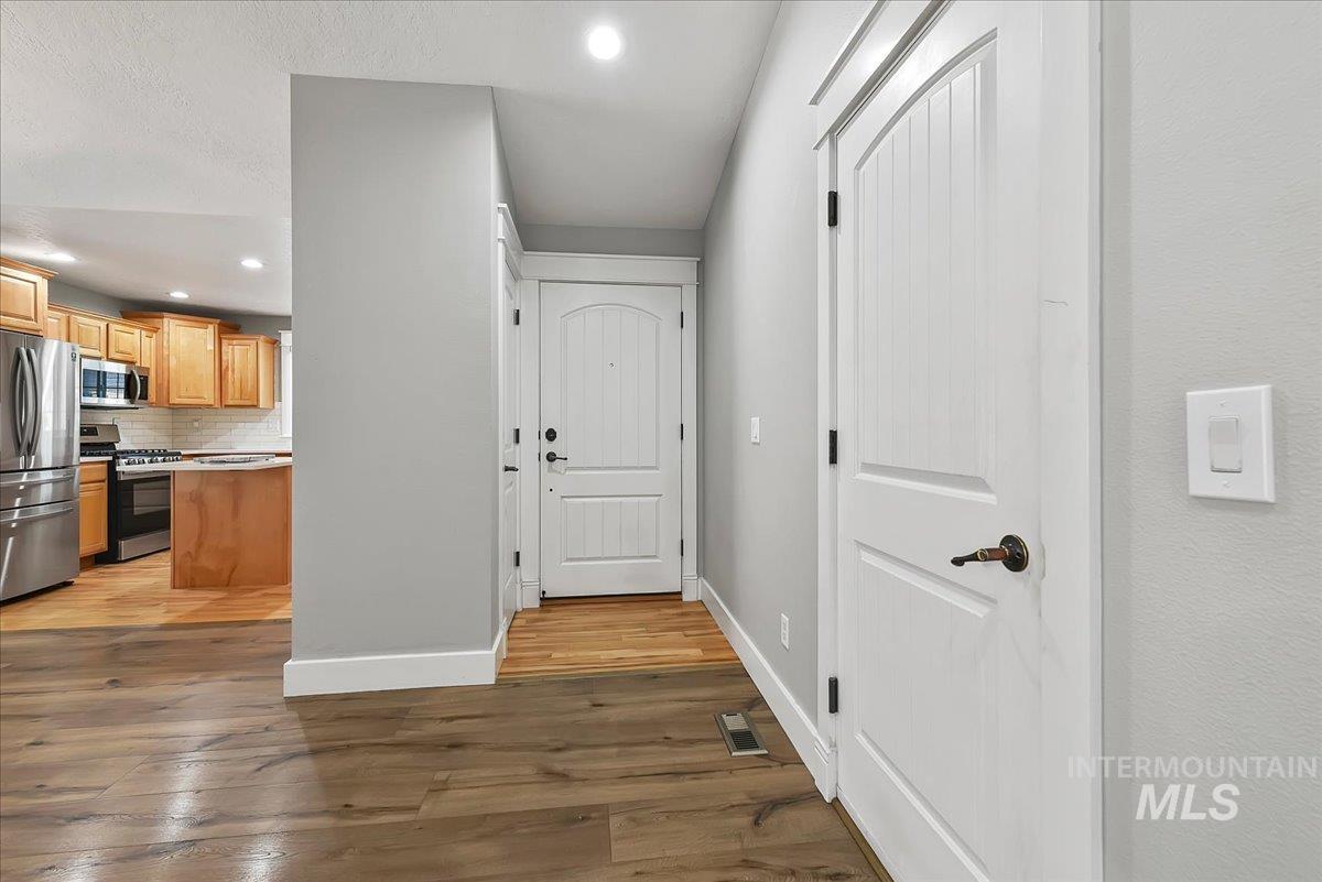 11545 W Tempe, Star, Idaho 83669, 3 Bedrooms, 2 Bathrooms, Residential For Sale, Price $399,999, 98985535
