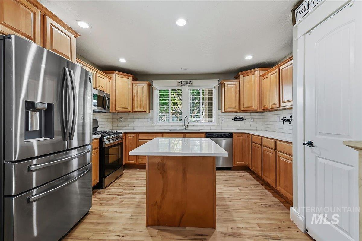 11545 W Tempe, Star, Idaho 83669, 3 Bedrooms, 2 Bathrooms, Residential For Sale, Price $425,000, 98985535