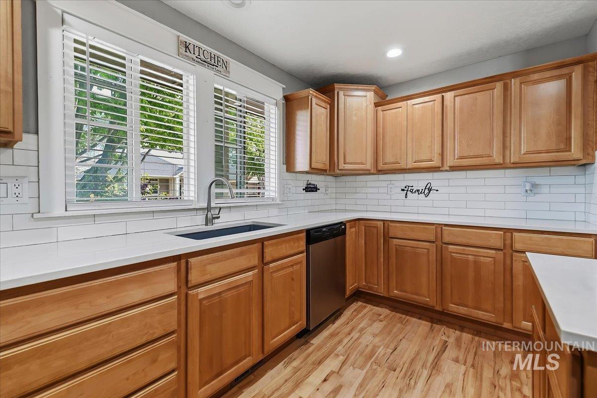 11545 W Tempe, Star, Idaho 83669, 3 Bedrooms, 2 Bathrooms, Residential For Sale, Price $425,000, 98985535