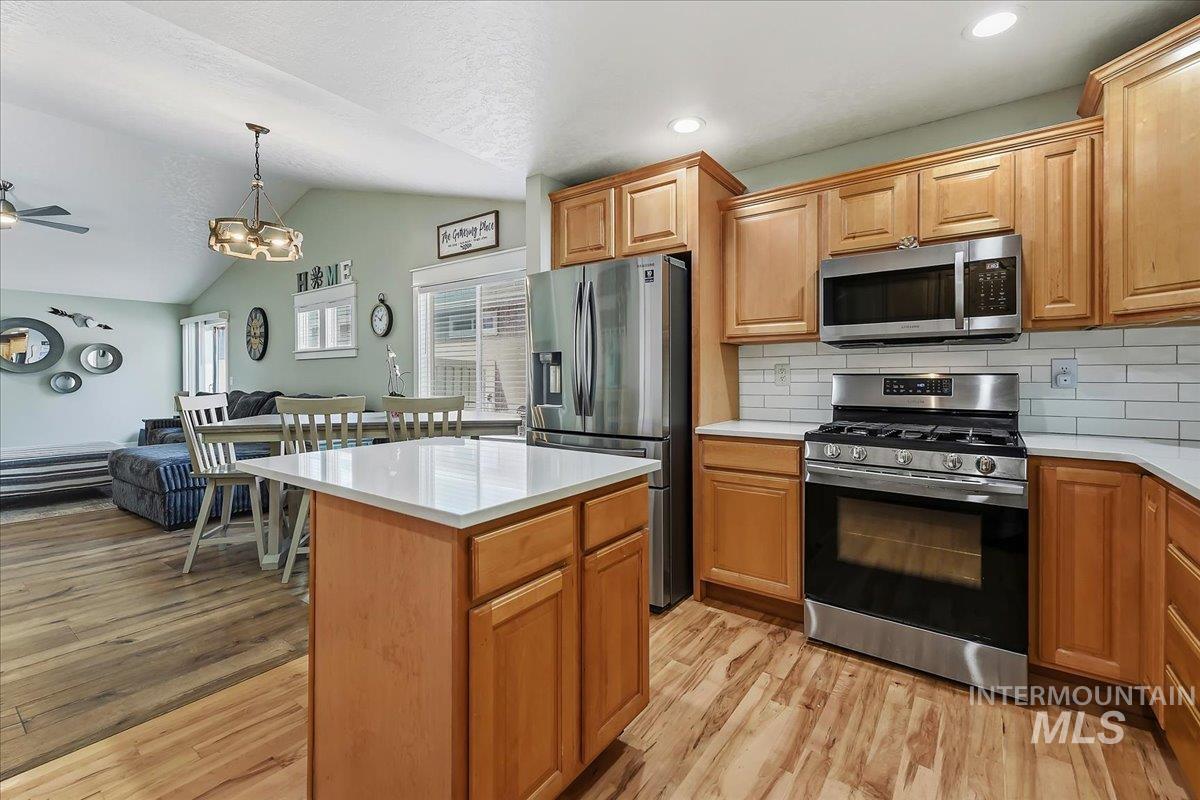 11545 W Tempe, Star, Idaho 83669, 3 Bedrooms, 2 Bathrooms, Residential For Sale, Price $425,000, 98985535