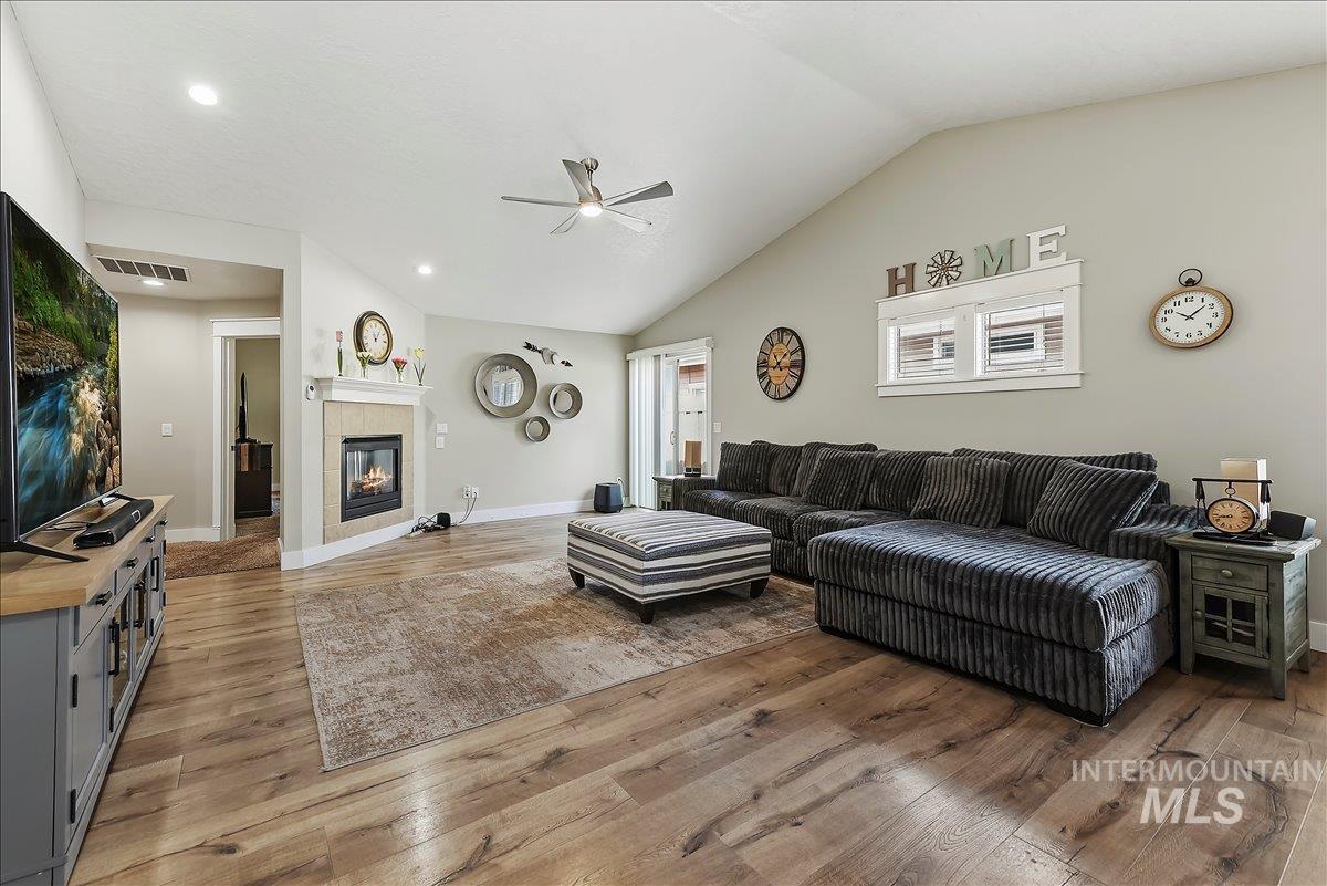 11545 W Tempe, Star, Idaho 83669, 3 Bedrooms, 2 Bathrooms, Residential For Sale, Price $425,000, 98985535