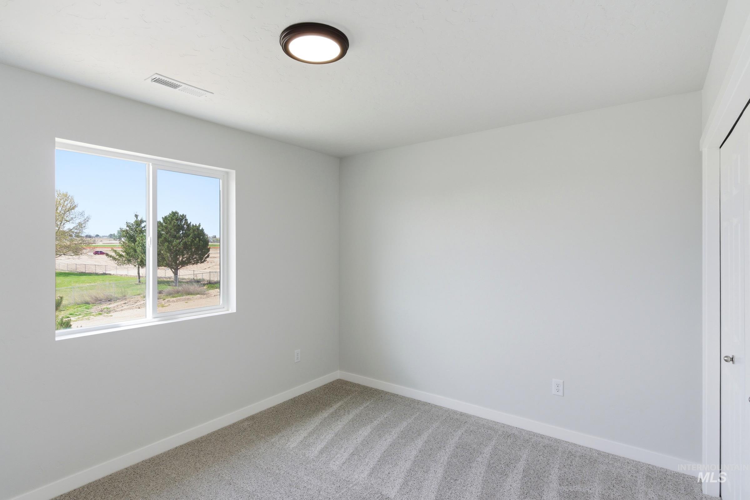 13721 Redway Ct, Caldwell, Idaho 83607, 3 Bedrooms, 2.5 Bathrooms, Residential For Sale, Price $447,990, 98985537