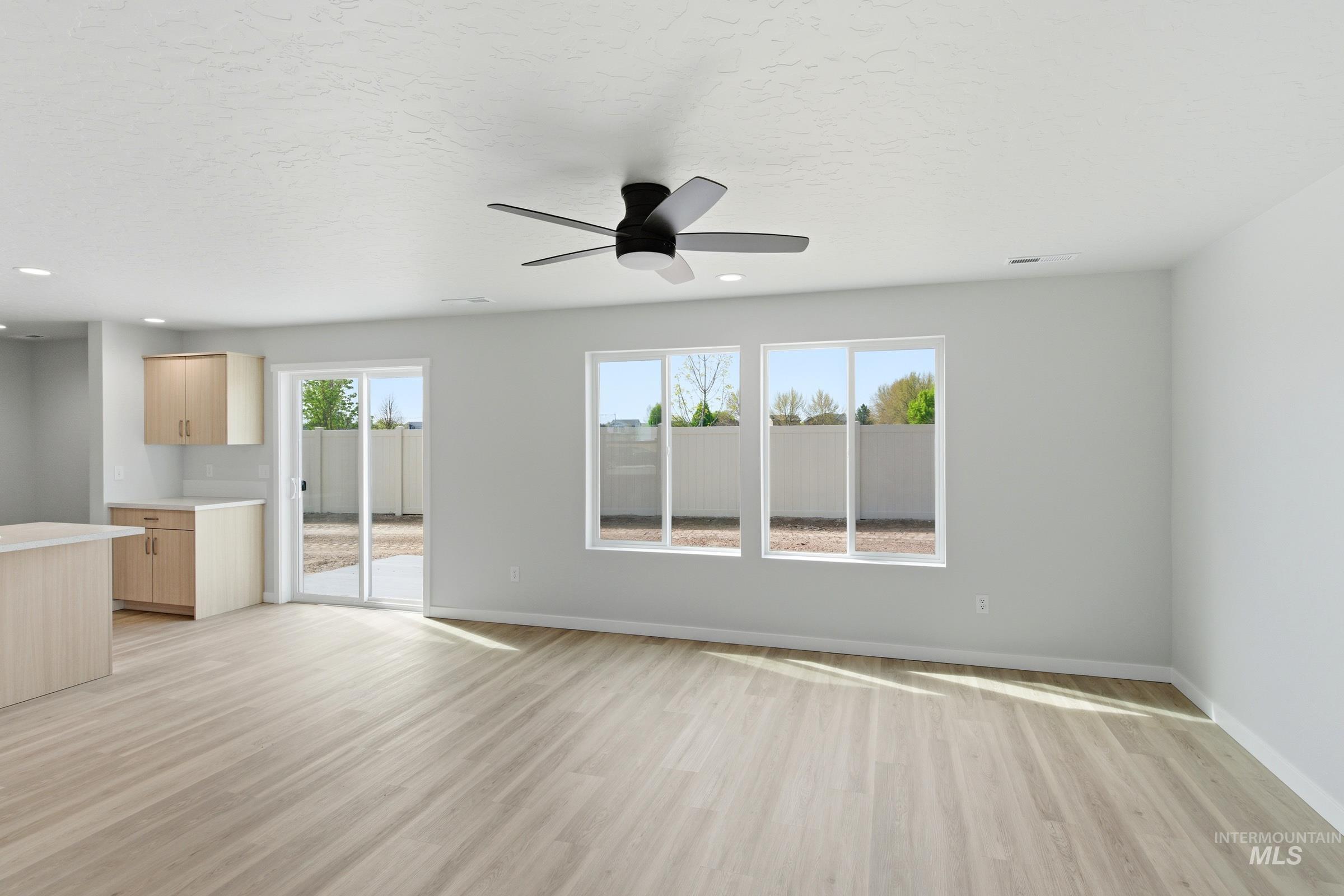 13721 Redway Ct, Caldwell, Idaho 83607, 3 Bedrooms, 2.5 Bathrooms, Residential For Sale, Price $447,990, 98985537
