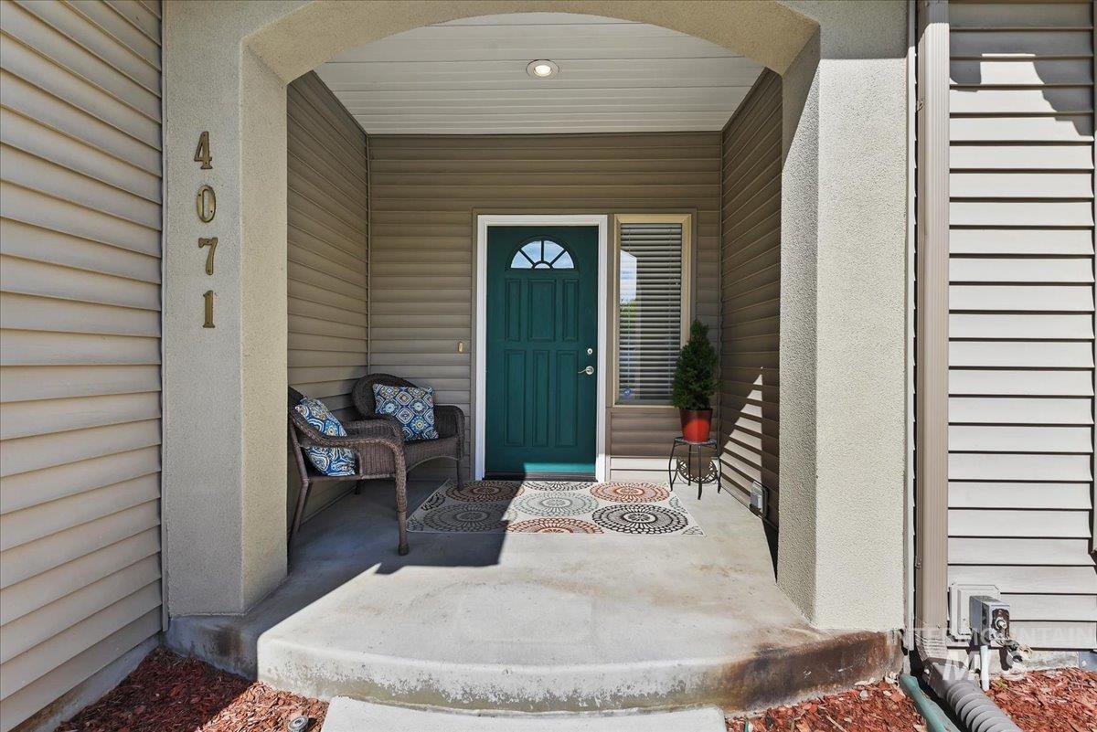 4071 N Bayou Lane, Boise, Idaho 83703, 3 Bedrooms, 2.5 Bathrooms, Residential For Sale, Price $489,000, 98985538