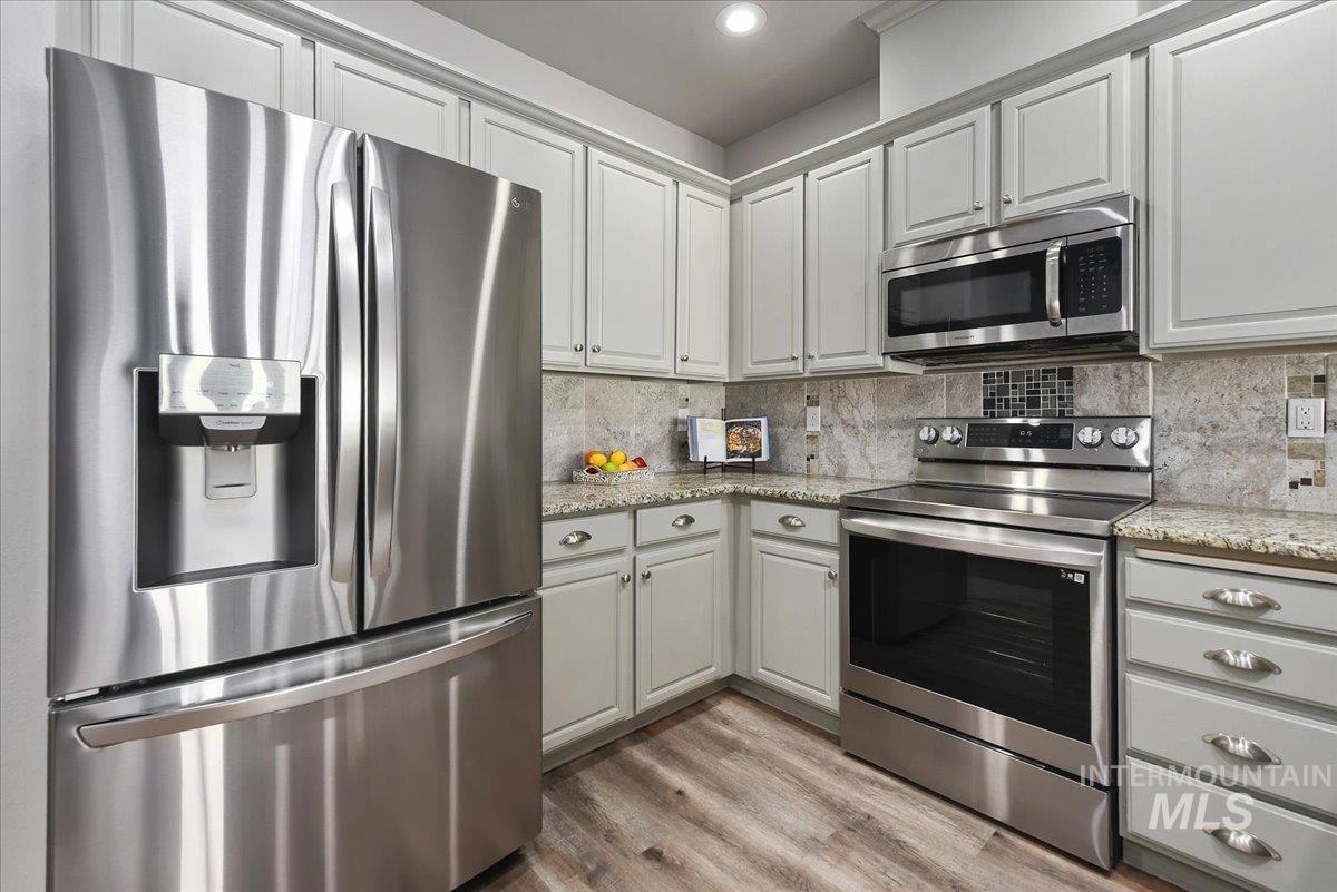 4071 N Bayou Lane, Boise, Idaho 83703, 3 Bedrooms, 2.5 Bathrooms, Residential For Sale, Price $489,000, 98985538
