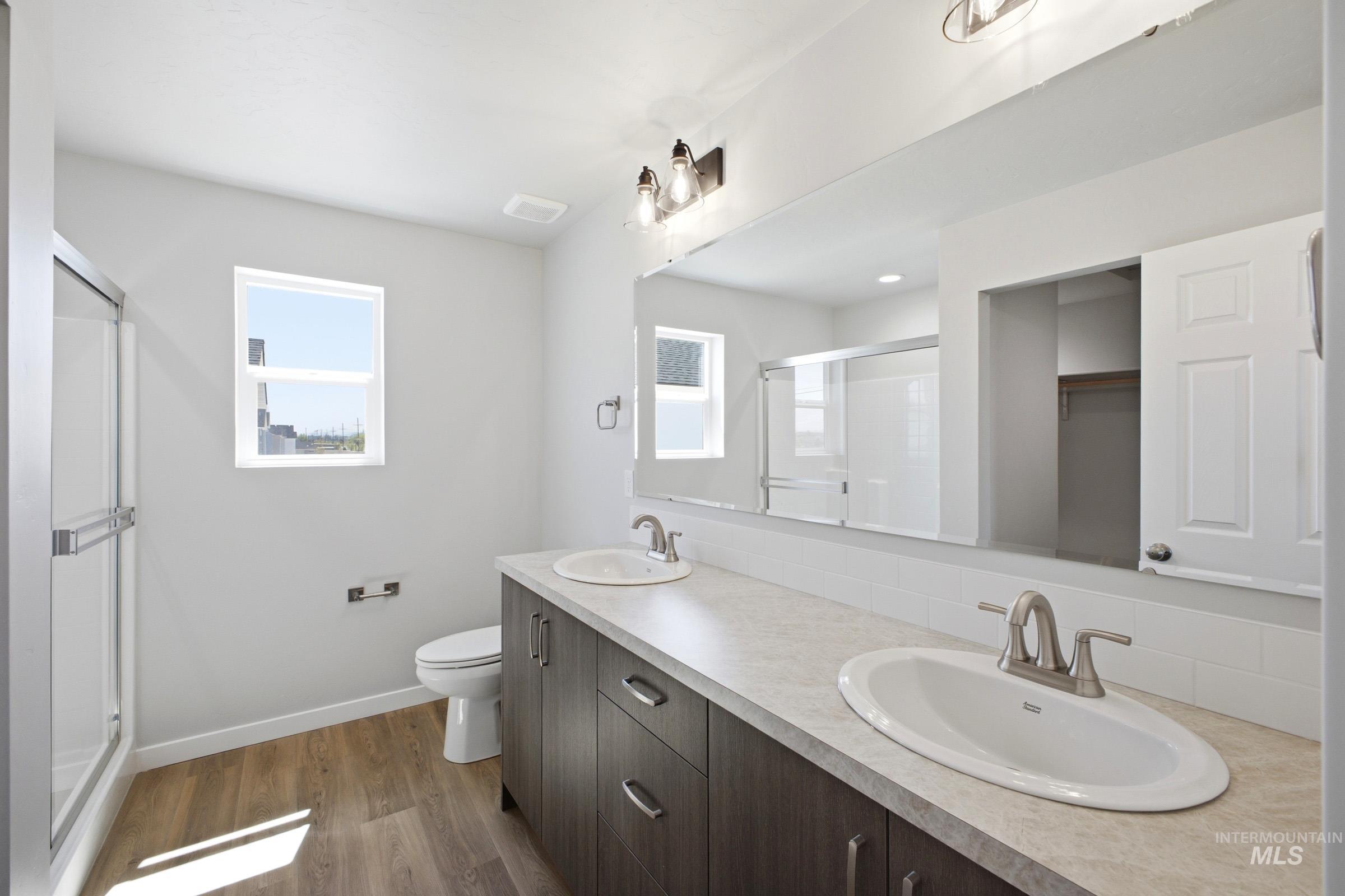 25 S Sweetgrass Pl, Nampa, Idaho 83651, 3 Bedrooms, 2.5 Bathrooms, Residential For Sale, Price $405,990, 98985540