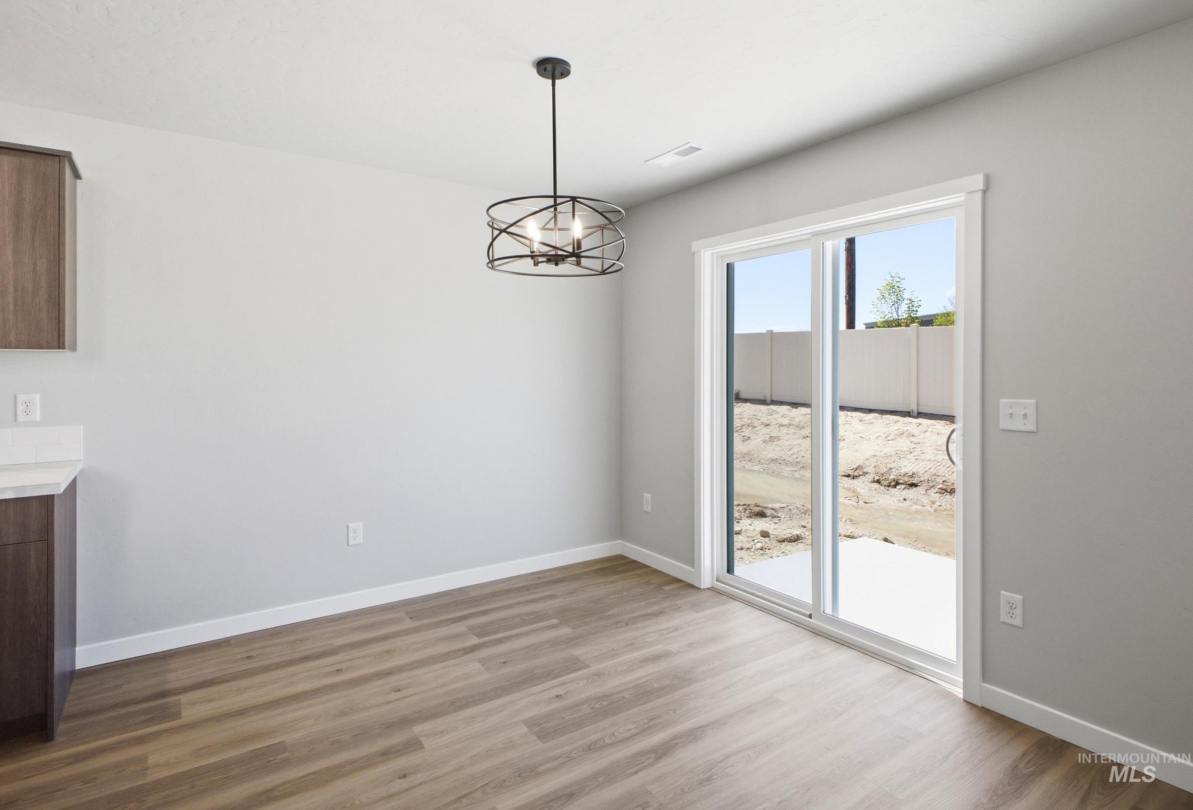25 S Sweetgrass Pl, Nampa, Idaho 83651, 3 Bedrooms, 2.5 Bathrooms, Residential For Sale, Price $405,990, 98985540