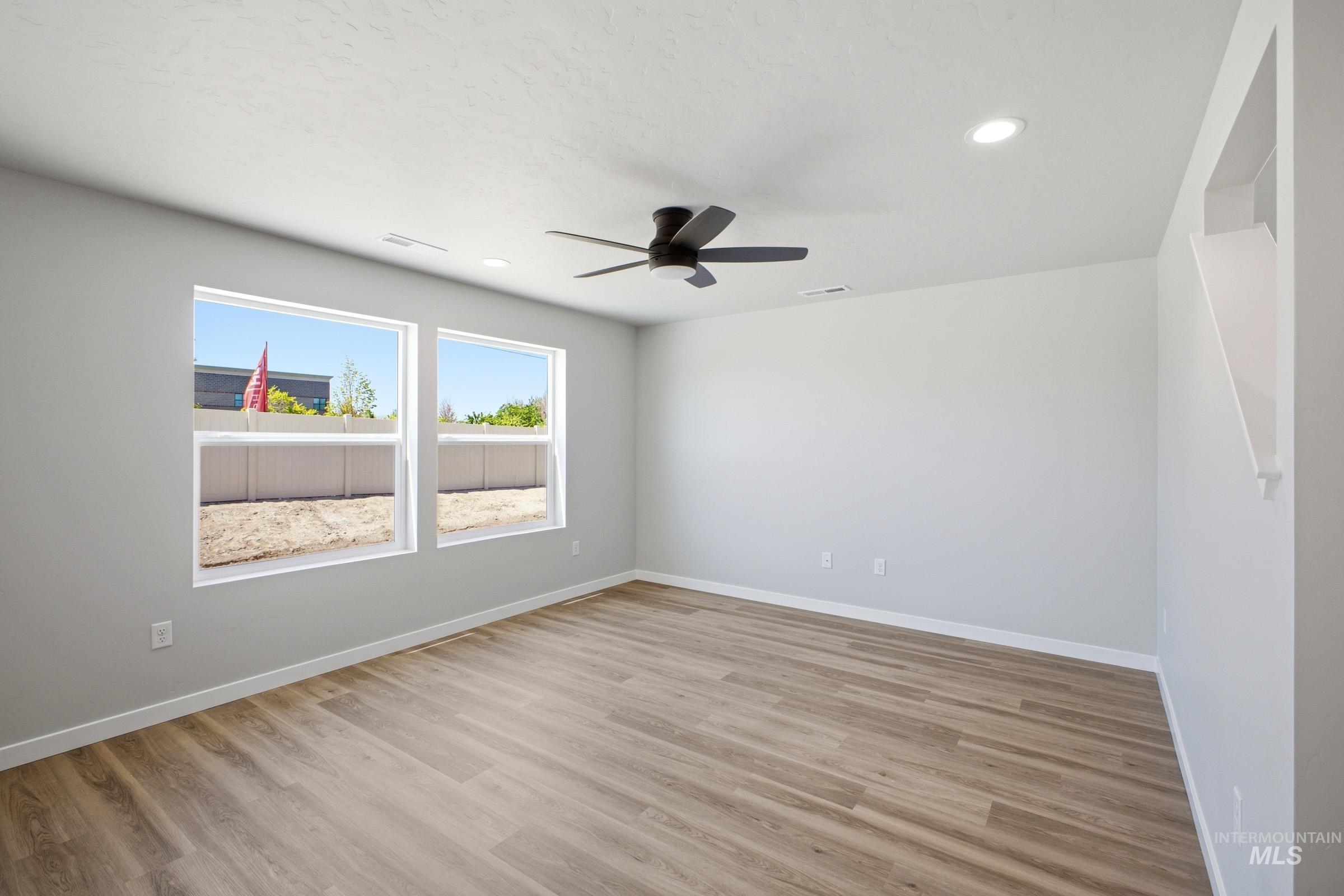 25 S Sweetgrass Pl, Nampa, Idaho 83651, 3 Bedrooms, 2.5 Bathrooms, Residential For Sale, Price $405,990, 98985540