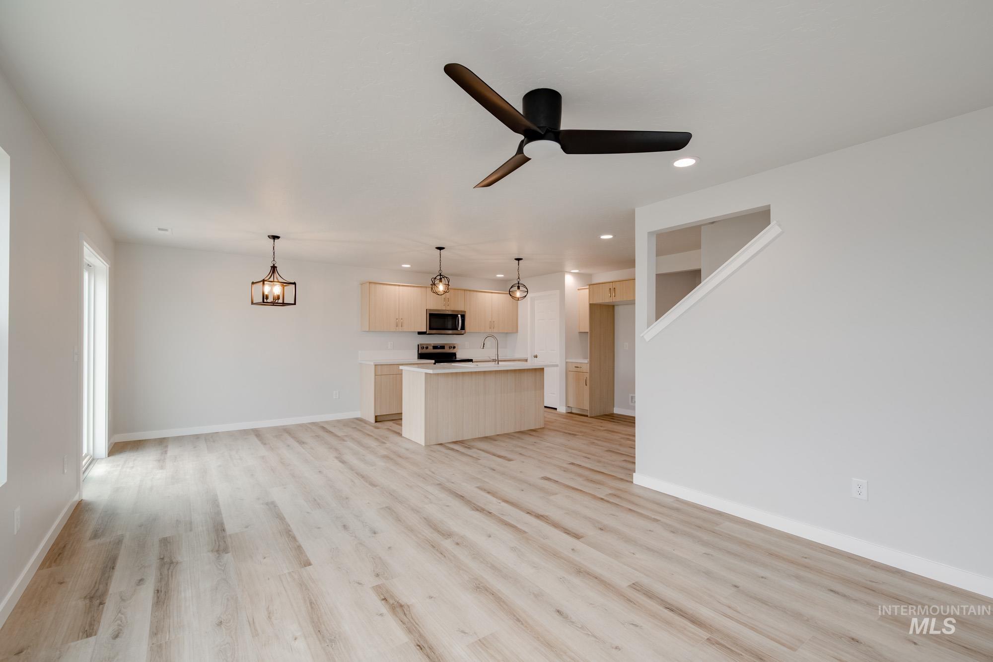 2374 W Fallon Lp, Nampa, Idaho 83651, 3 Bedrooms, 2.5 Bathrooms, Residential For Sale, Price $406,990, 98985542