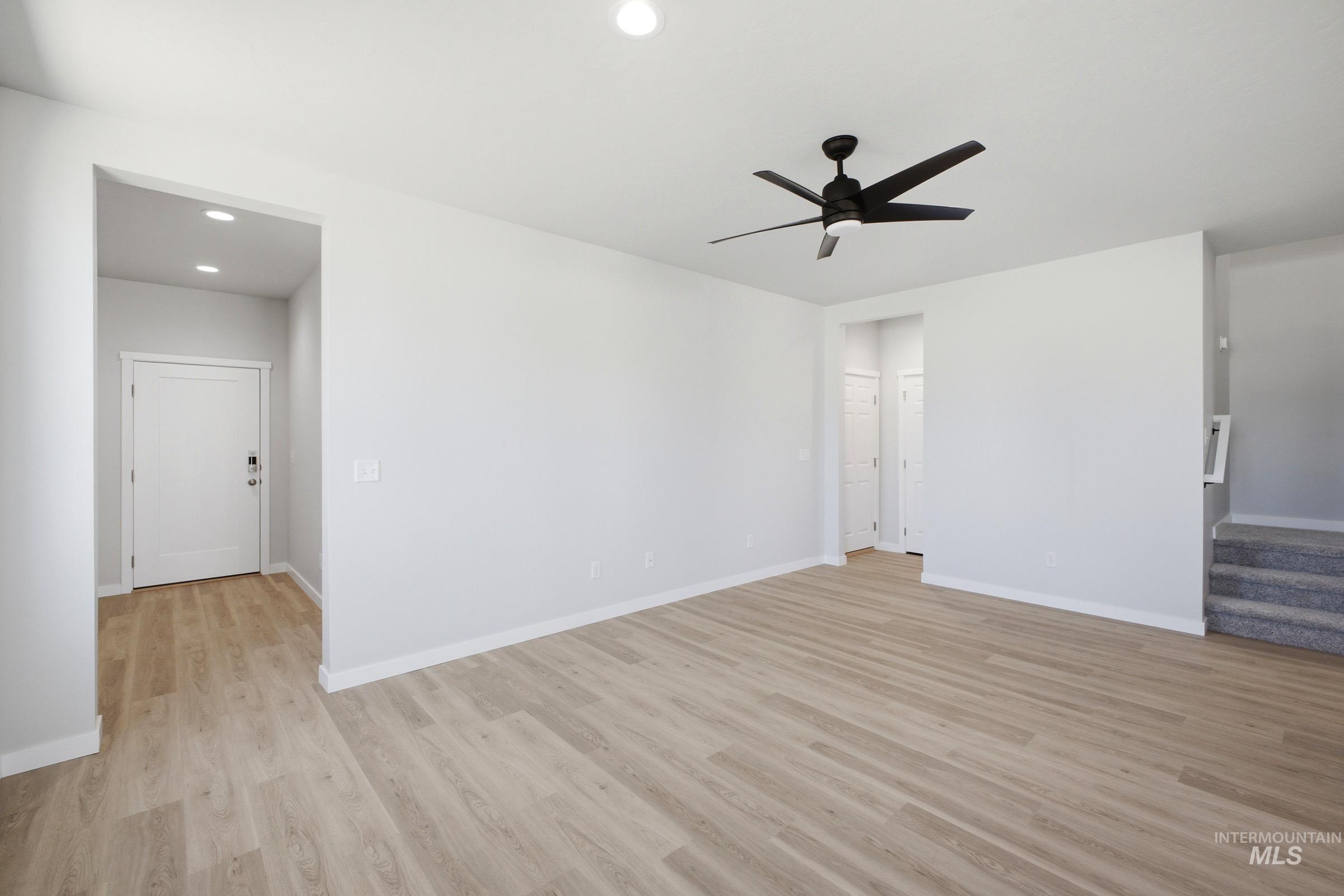 2519 W Fallon Lp, Nampa, Idaho 83651, 3 Bedrooms, 2.5 Bathrooms, Residential For Sale, Price $429,990, 98985544